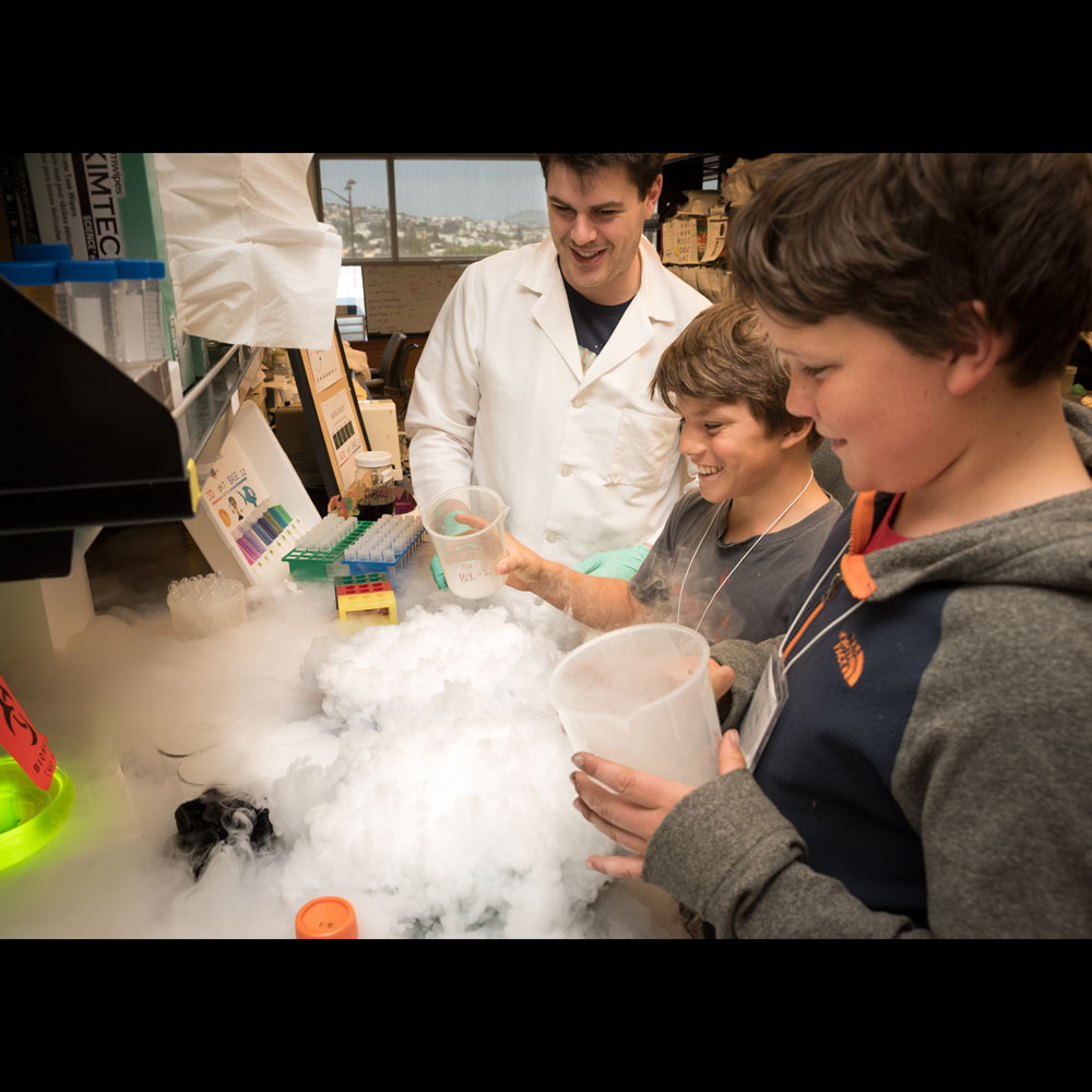Jon showing how quickly dry ice can sublimate at Gladstone's Take Your Kids to Work Day 2015!