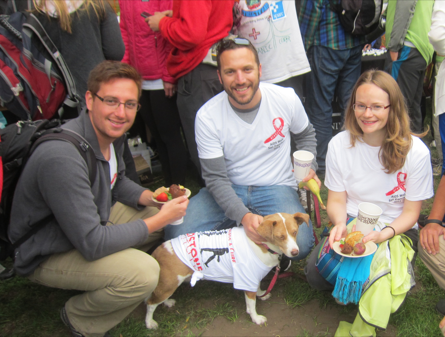 2014 AIDS Walk Team Captain Roy Dar with other members of GlVI (and Team MVP Yaya!)