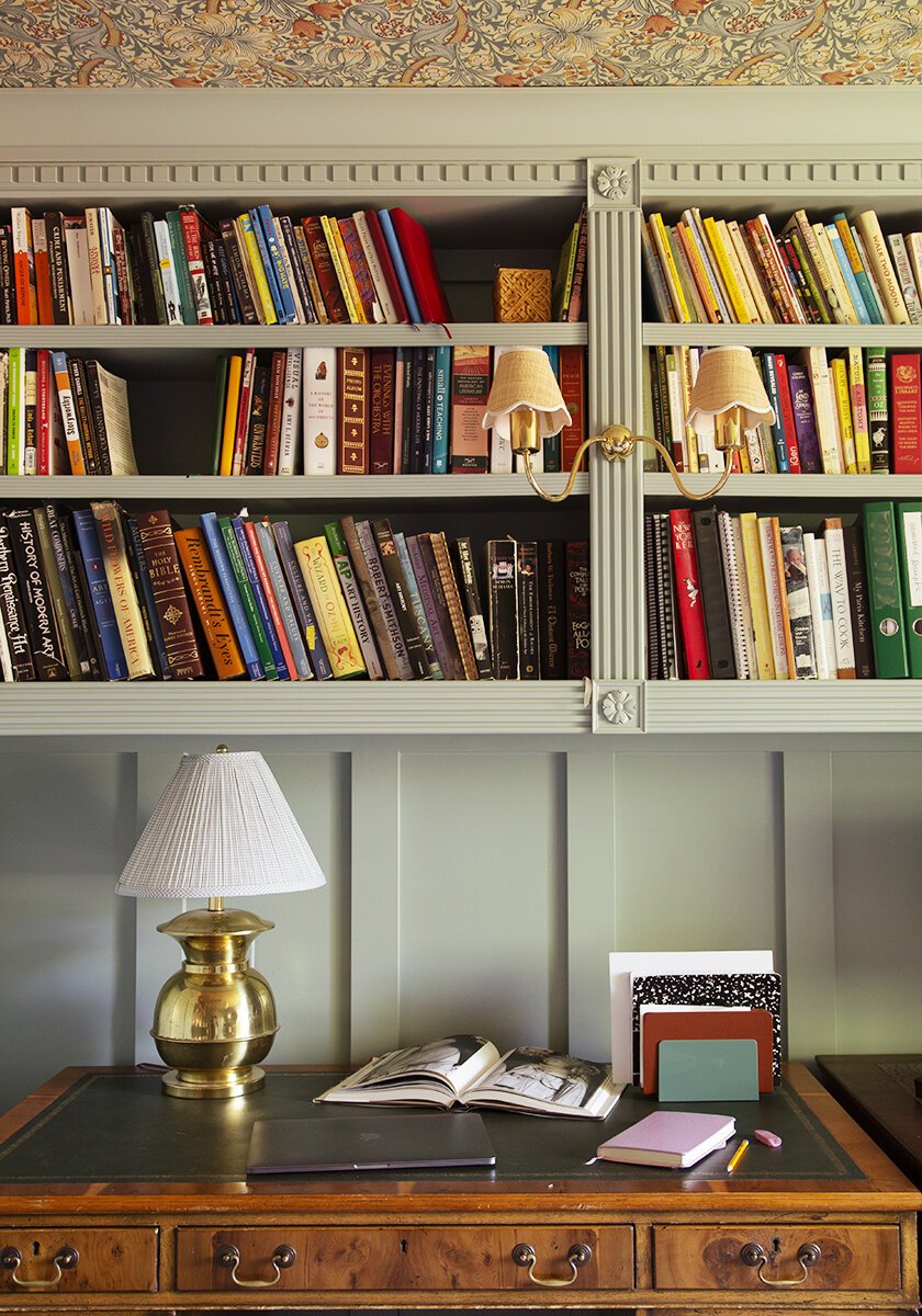 lloyd's+office+desk+and+shelves.jpg