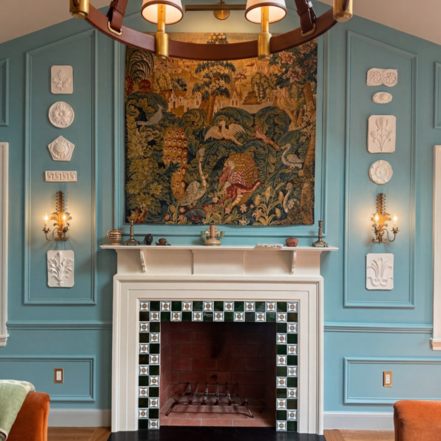 Squirrel's Family Home