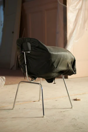 Man / back