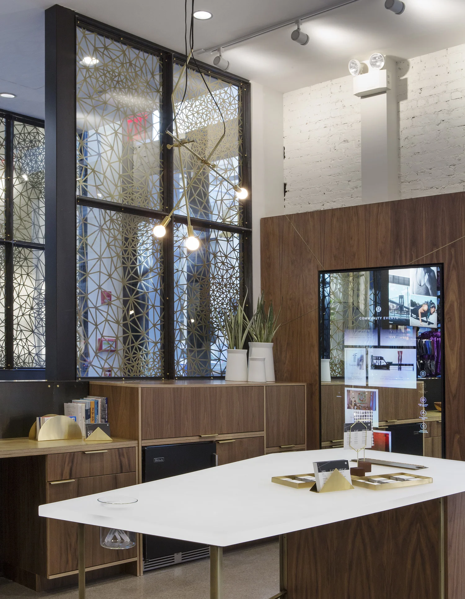 lululemon_Flatironflagshipstore+(20).jpg