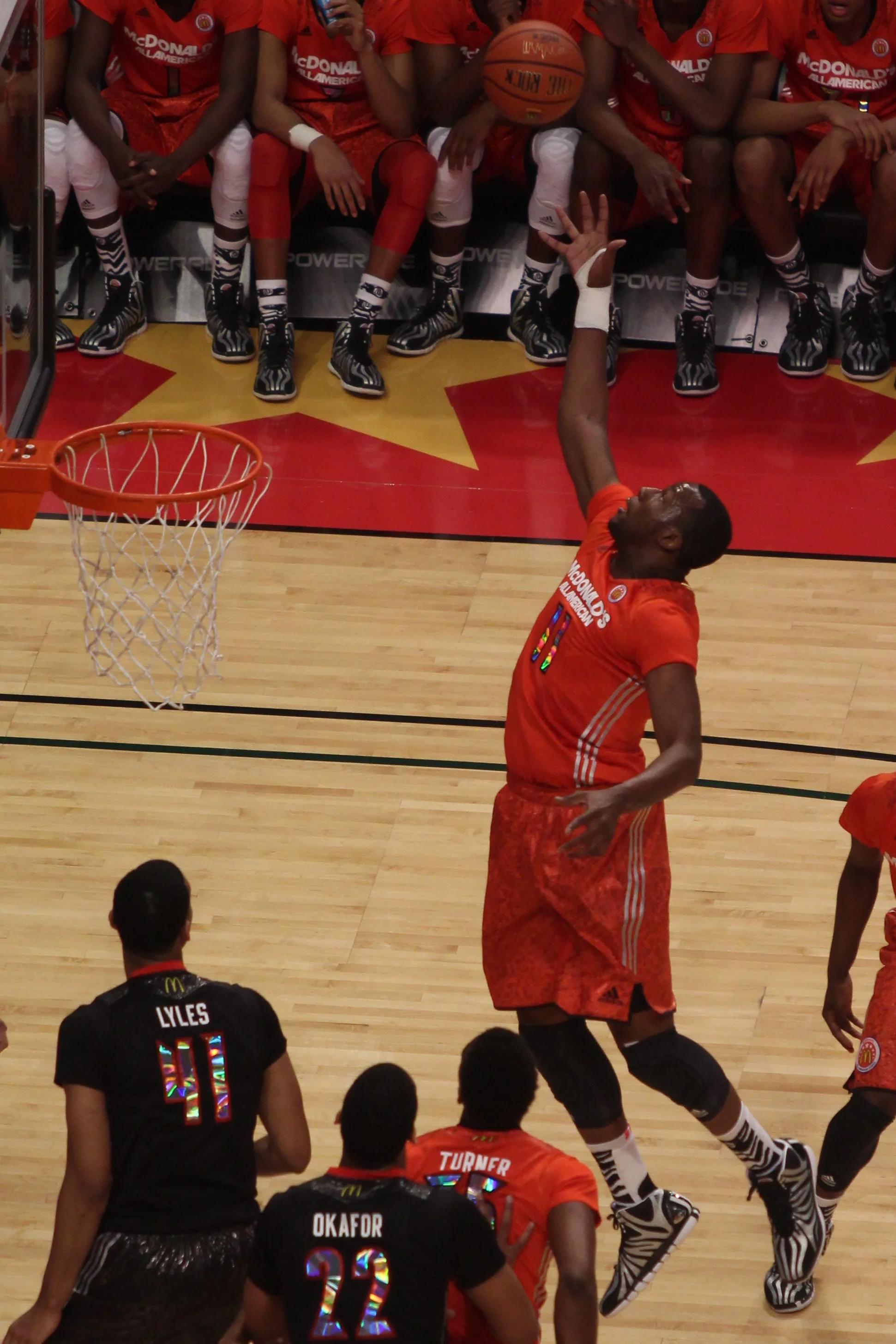 Cliff Alexander rebounding in the 2014 McDonald's All-American Game