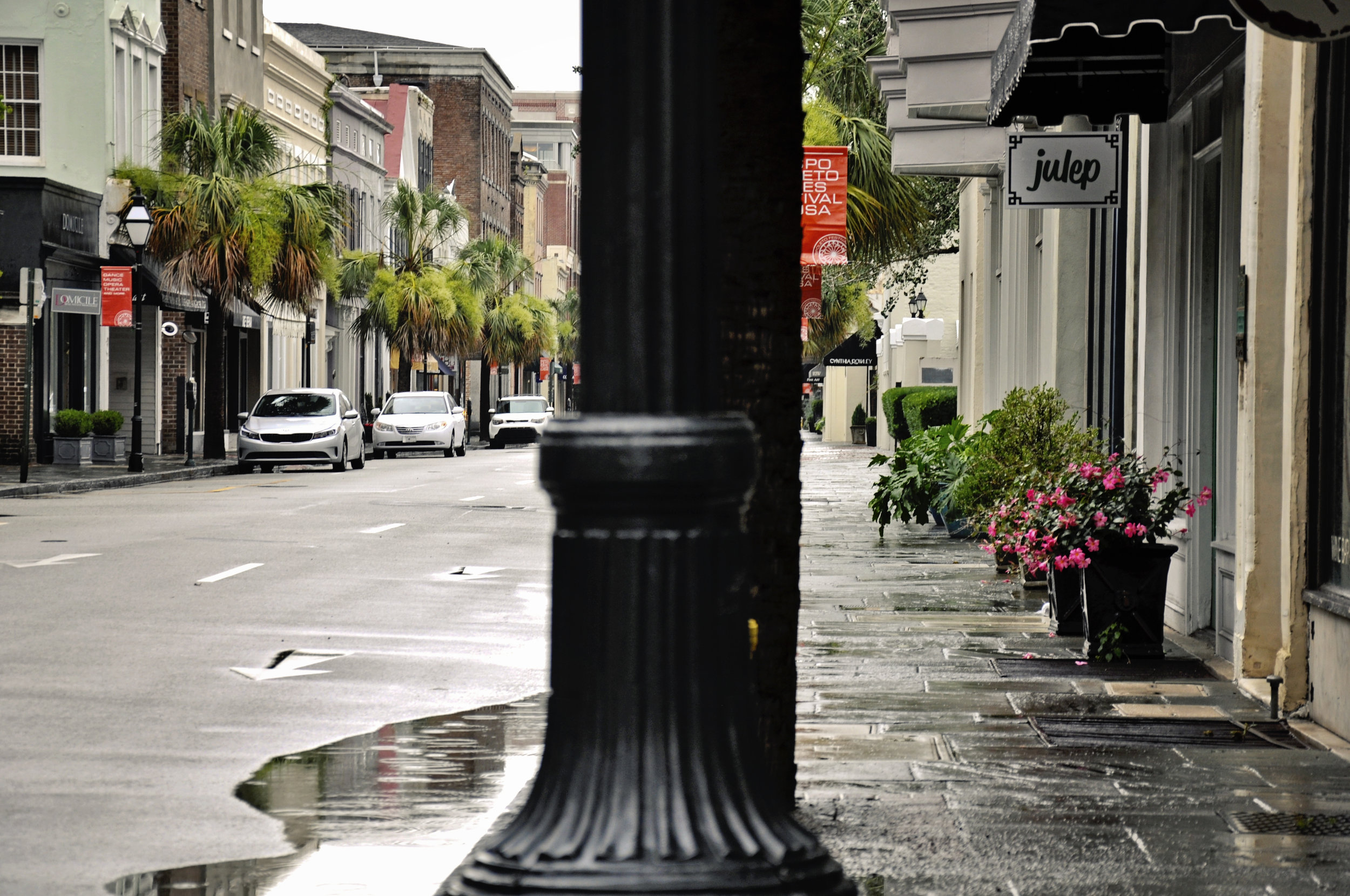 Rainy day of shopping on King Street!