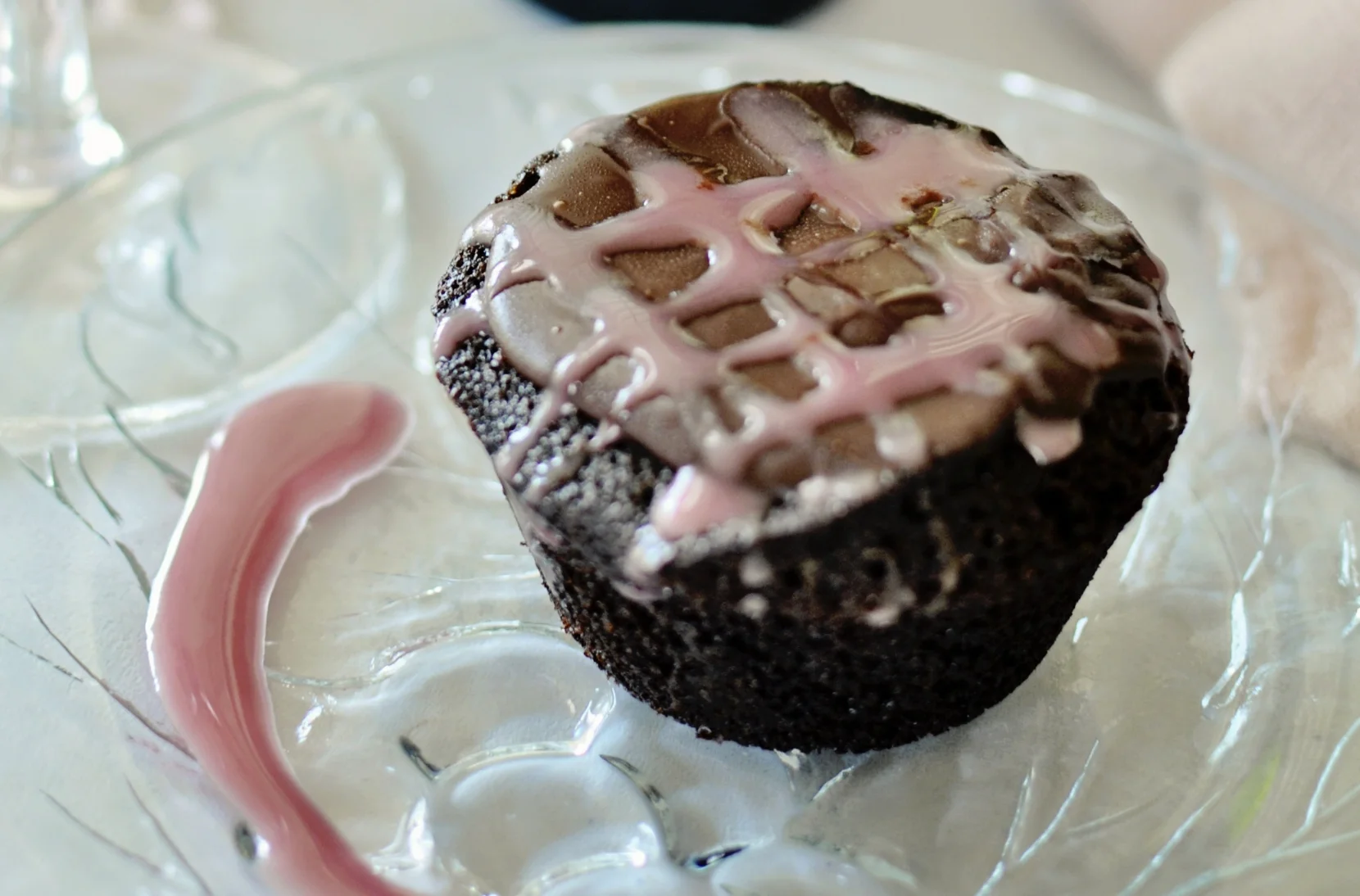ChocGanacheRoseGlazeFull2.jpg