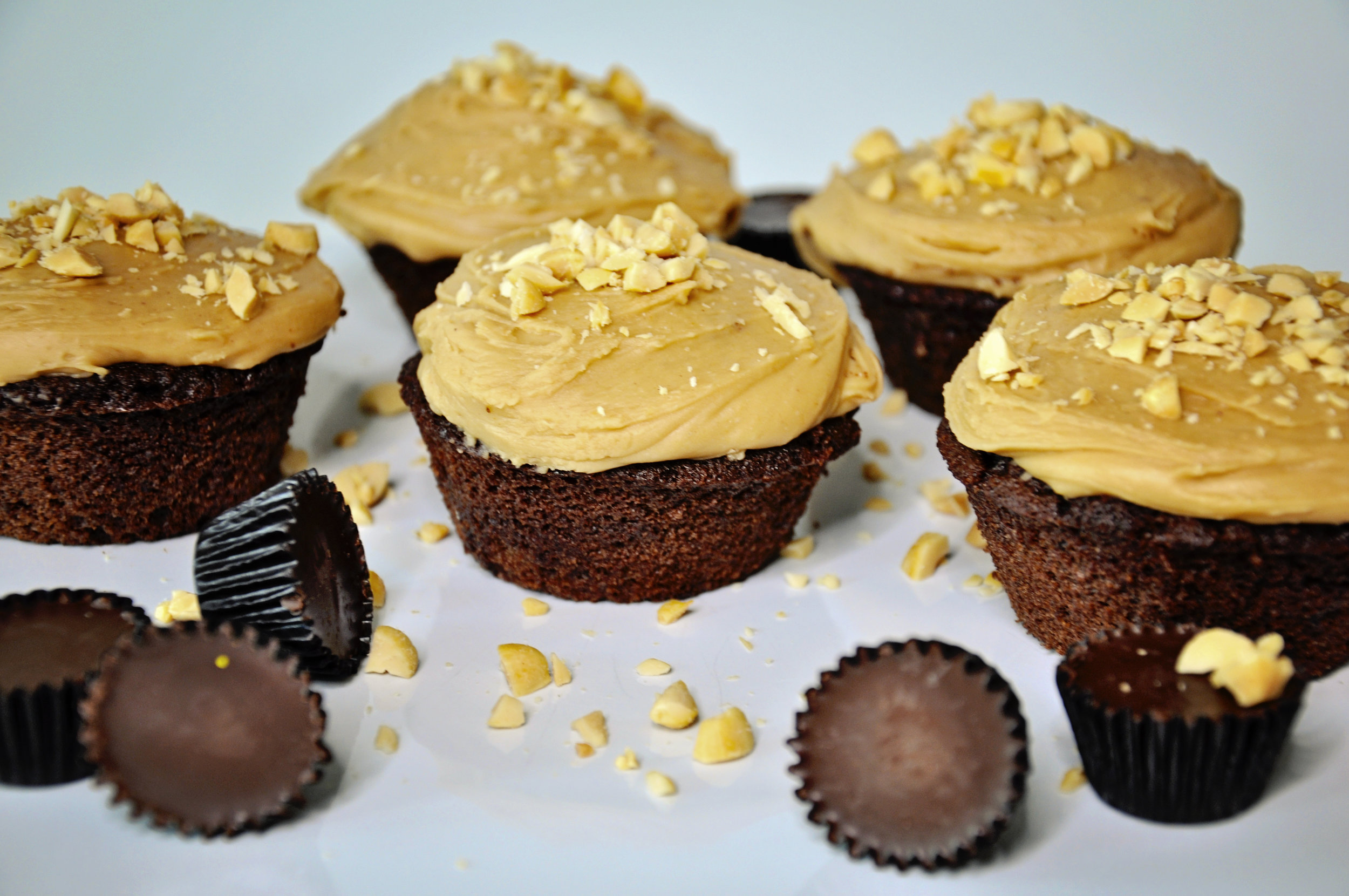 PnutButterCupcakes0351.jpg