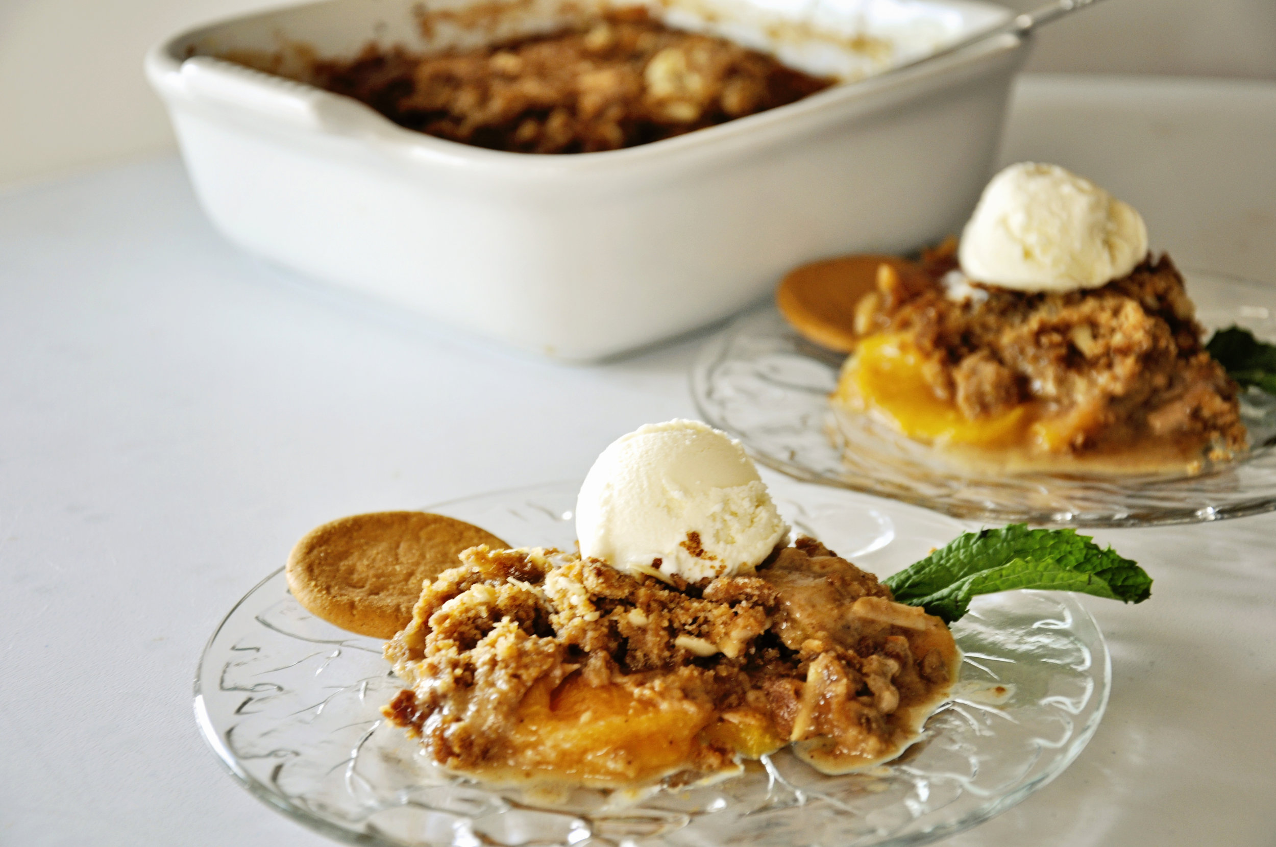 PeachAmarettoCrumble0370.jpg