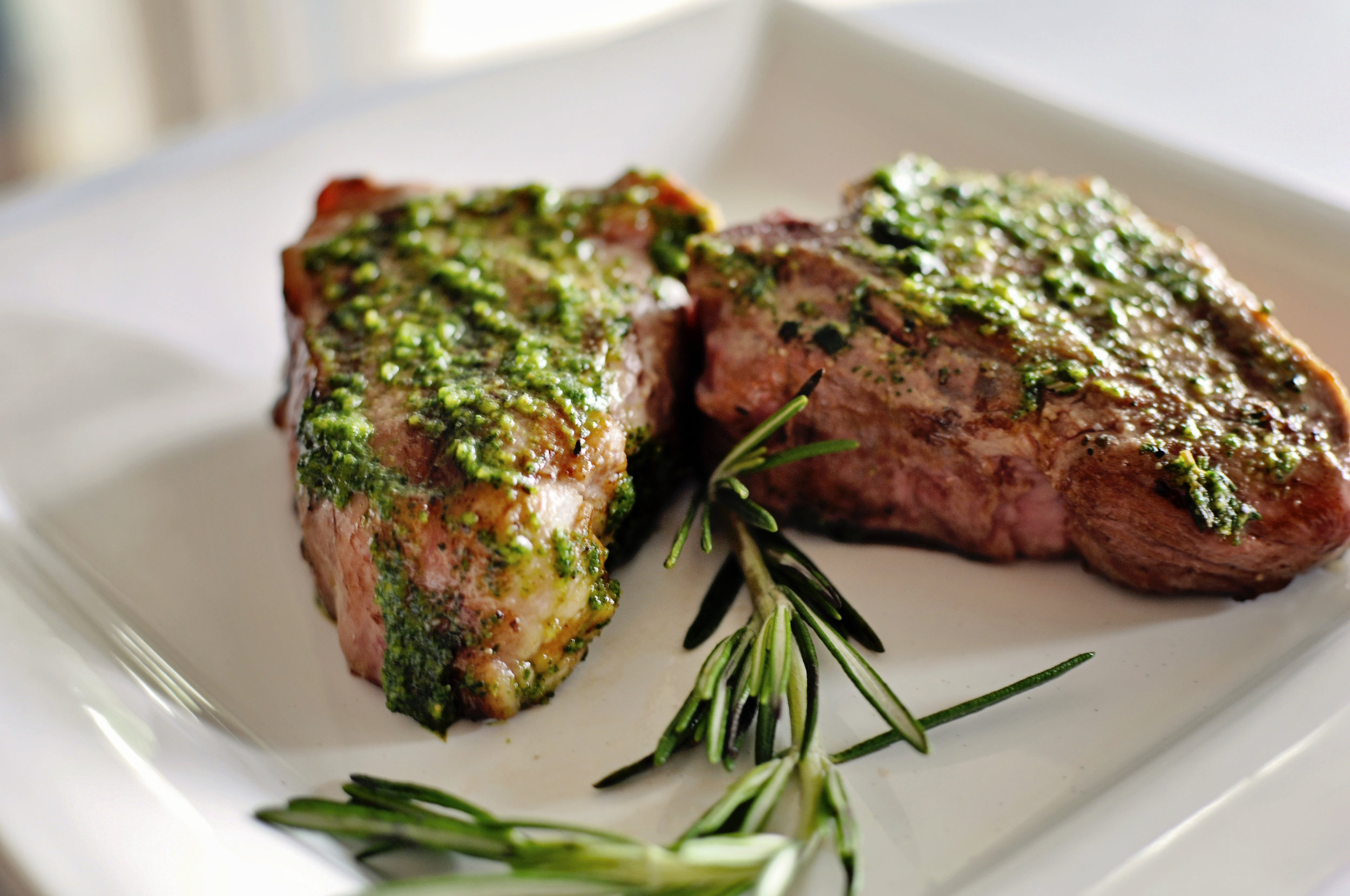 Lamb Chops with Mint Basil Pesto with Red Wine Reduction