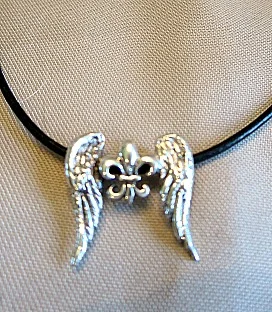 sterling angel wings and fleur de lis pendant