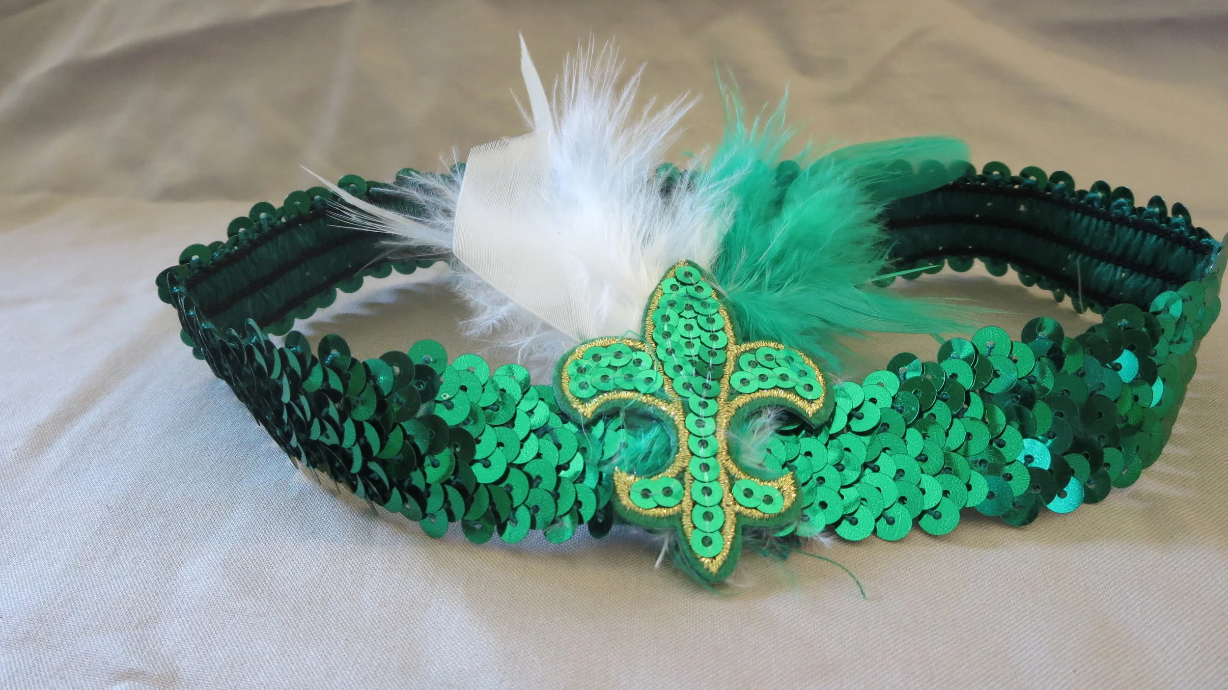 st paticks head band