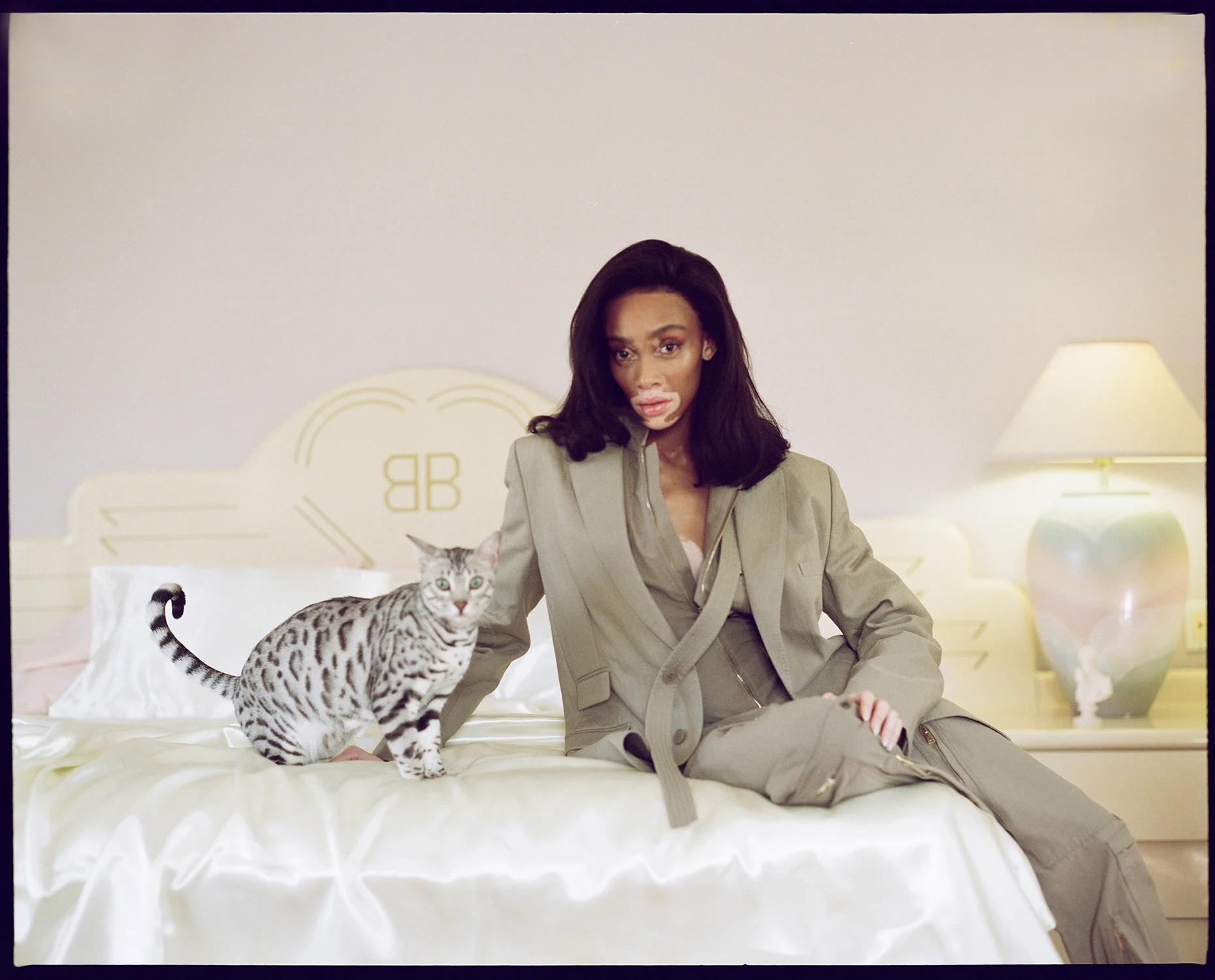 ge_Harper'sBazaarTaiwan_WinneHarlow_HarperSmith_Mar19_38.jpg