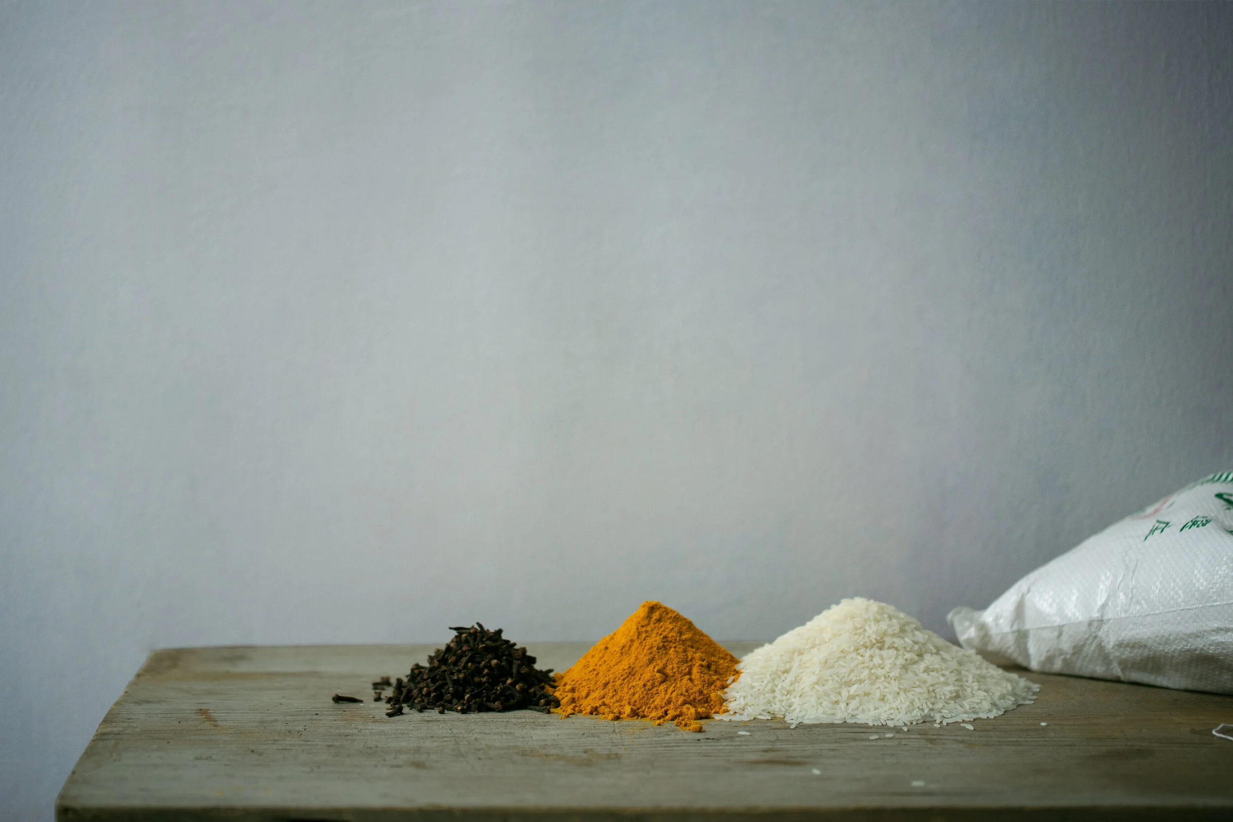 CLOVES, TUMERIC AND RICE.jpg