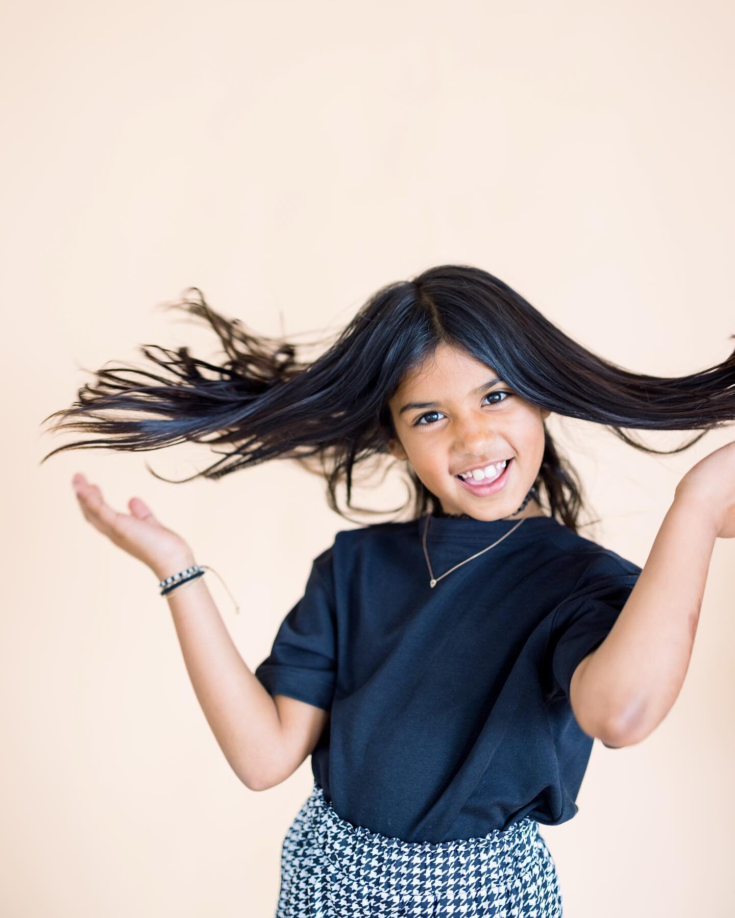 Do you have a little fashionista? I&rsquo;m thinking about setting up this tan backdrop in the studio in the spring and encouraging you to book a session for your preteen or teenager to style themselves. Hands off for the parents and a chance for you