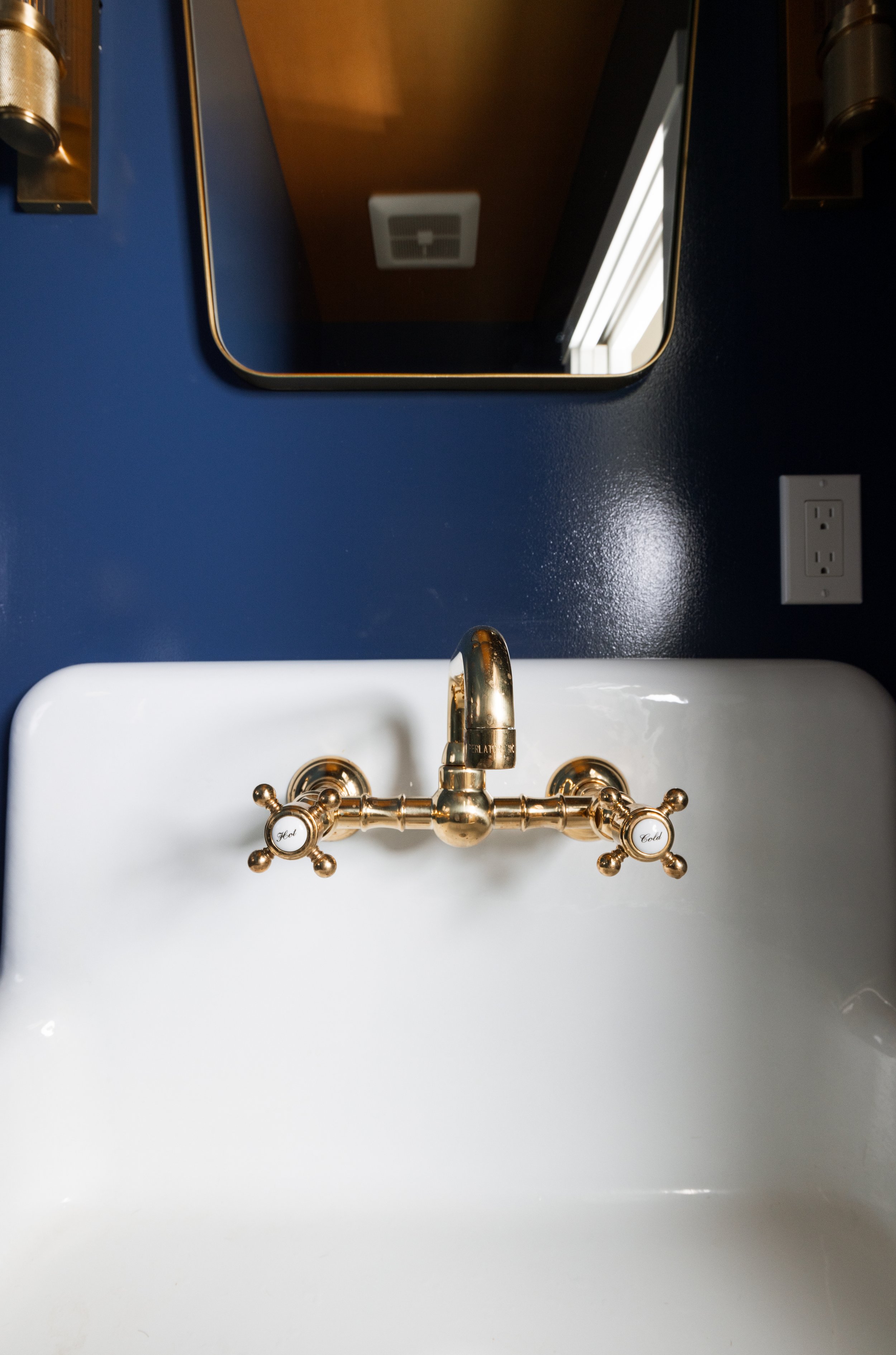 045_MegPerotti_INteriors.JPG