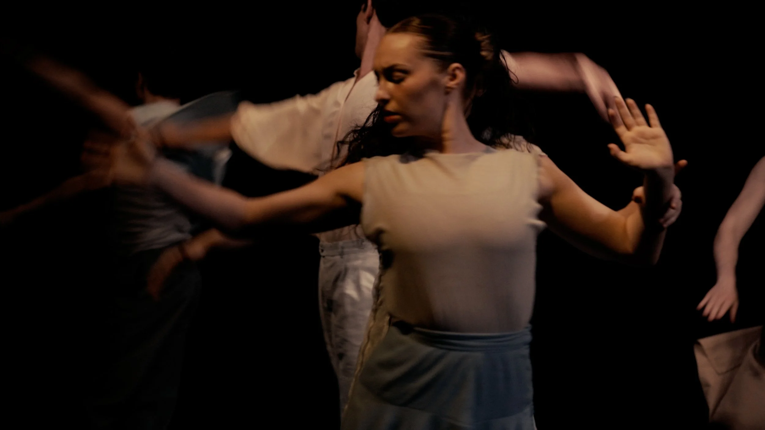 B11_DDI Full Performance (Joe) .00_58_27_18.Still155.JPEG