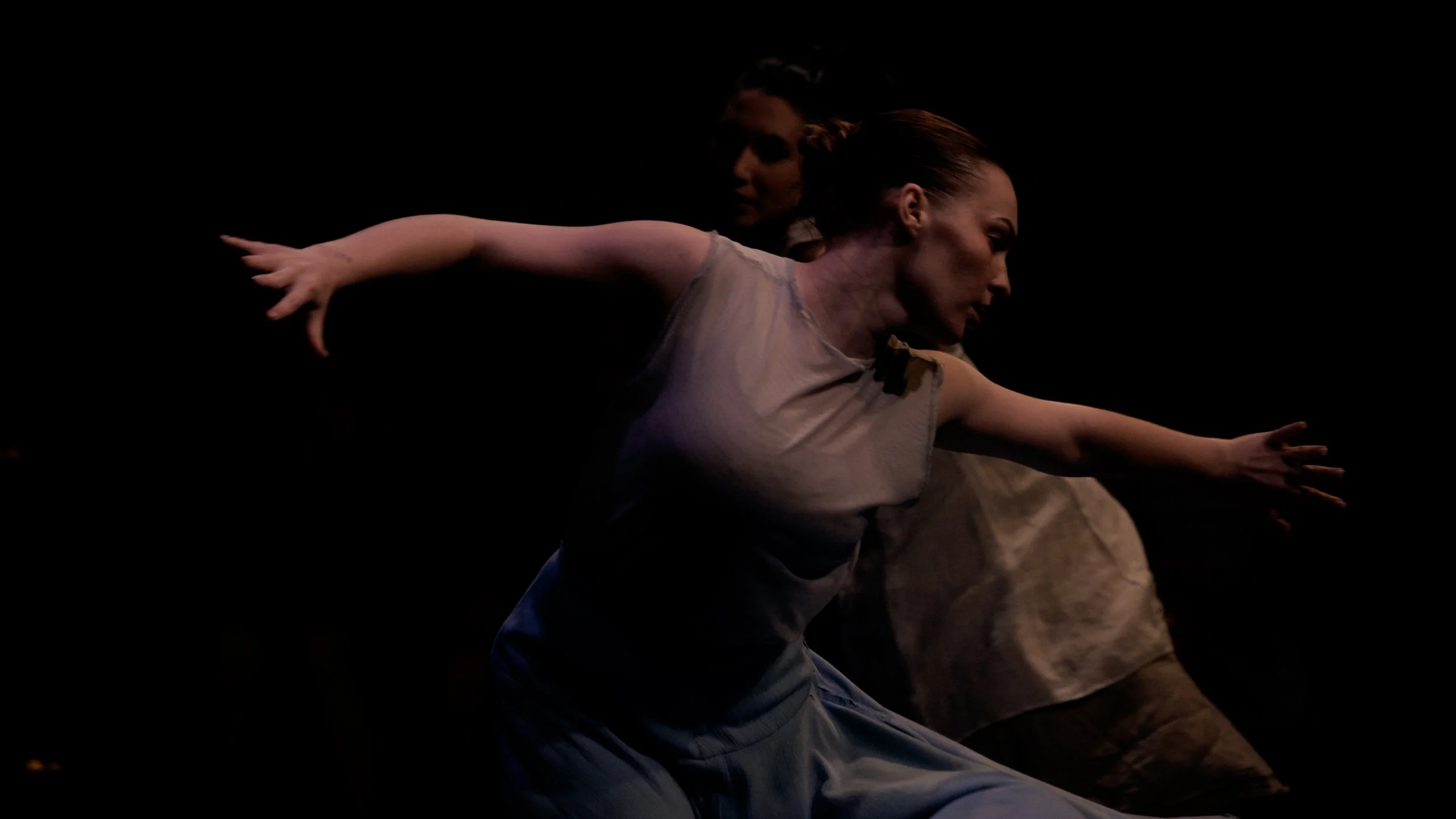 B11_DDI Full Performance (Joe) .00_59_08_12.Still158.JPEG