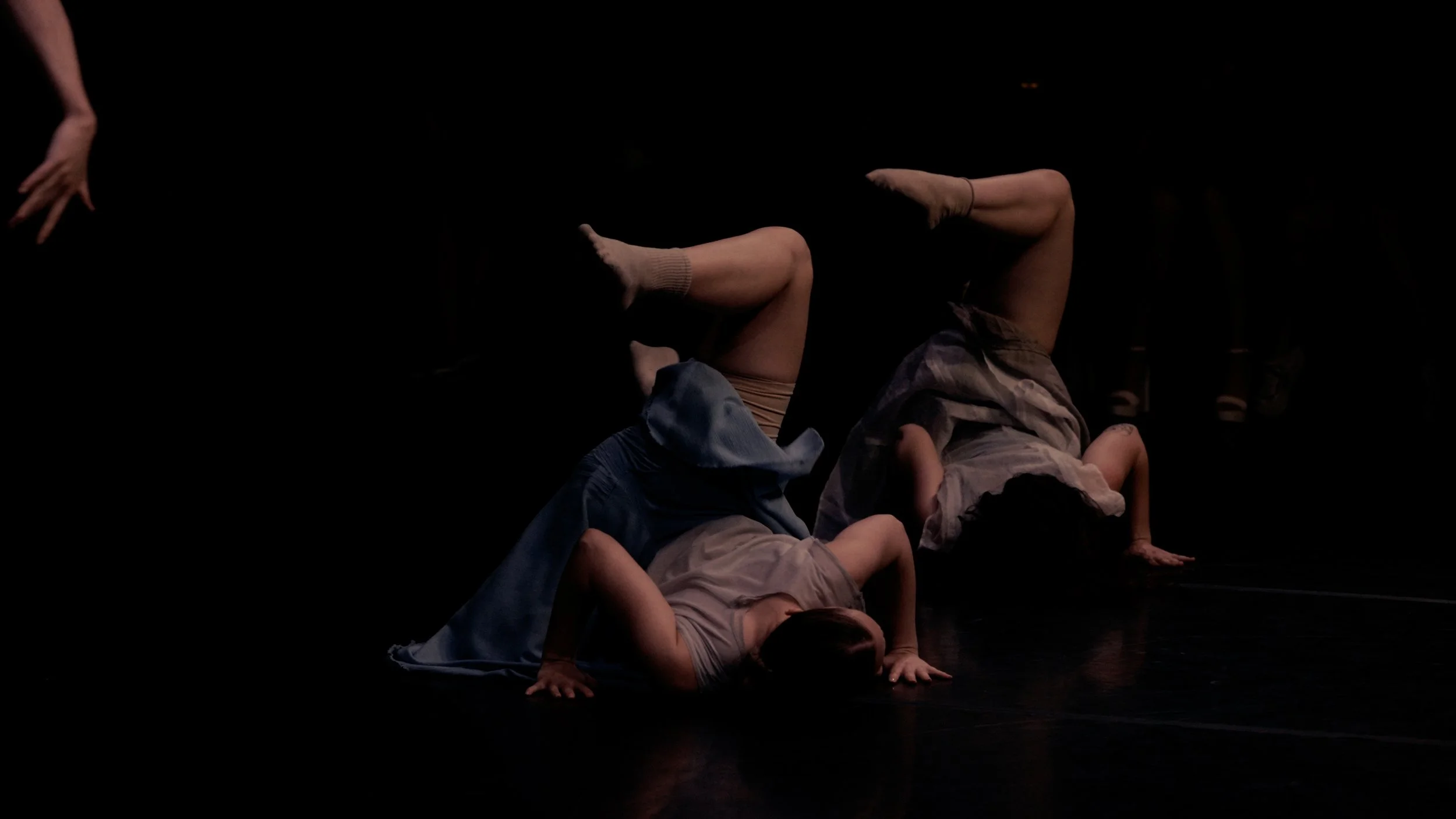 B11_DDI Full Performance (Joe) .01_00_41_11.Still161.JPEG