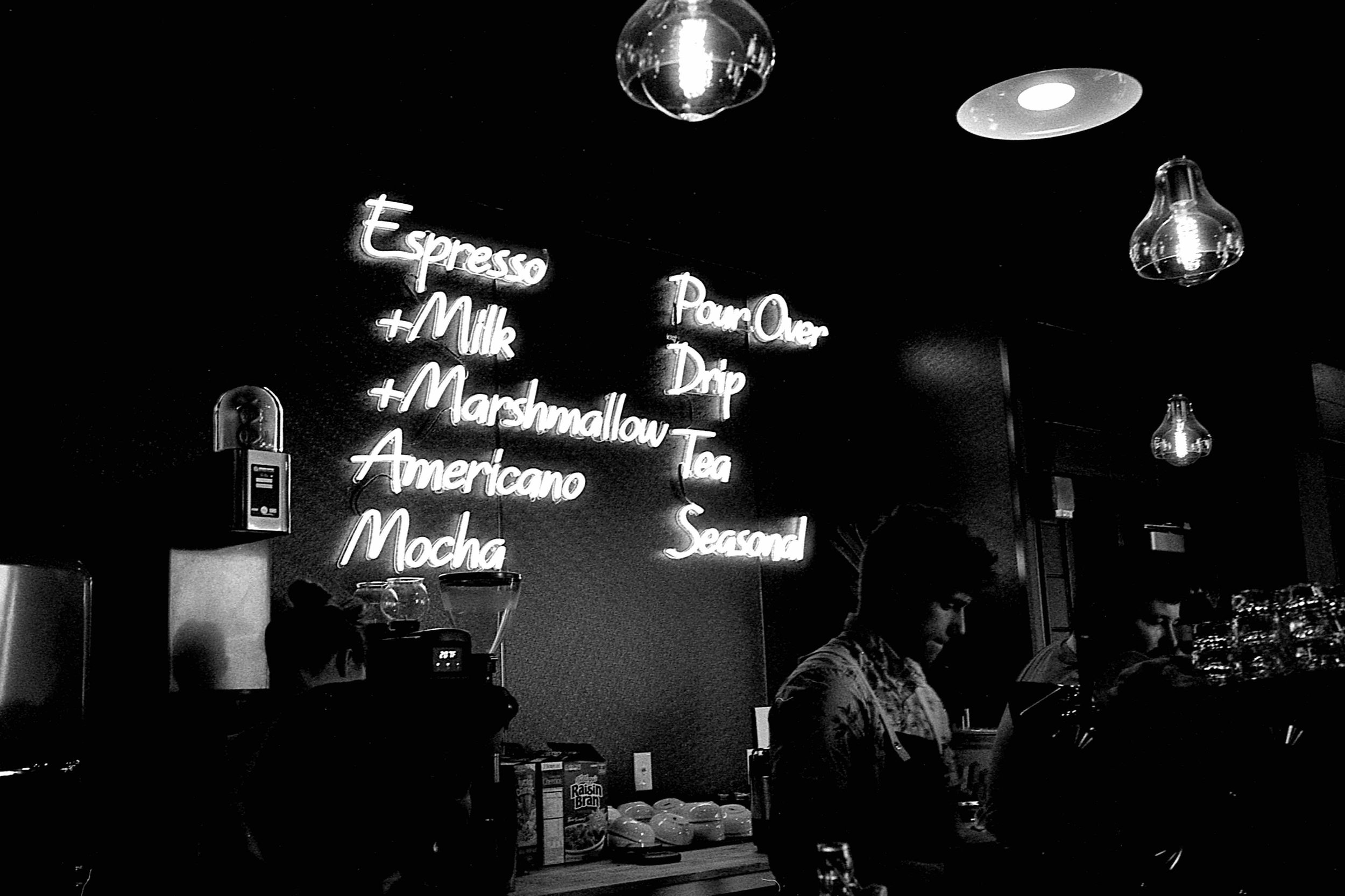 Matt Pittman / Offbeat Coffee Studio / Huntsville, Alabama / Leica M7 / Ilford HP5