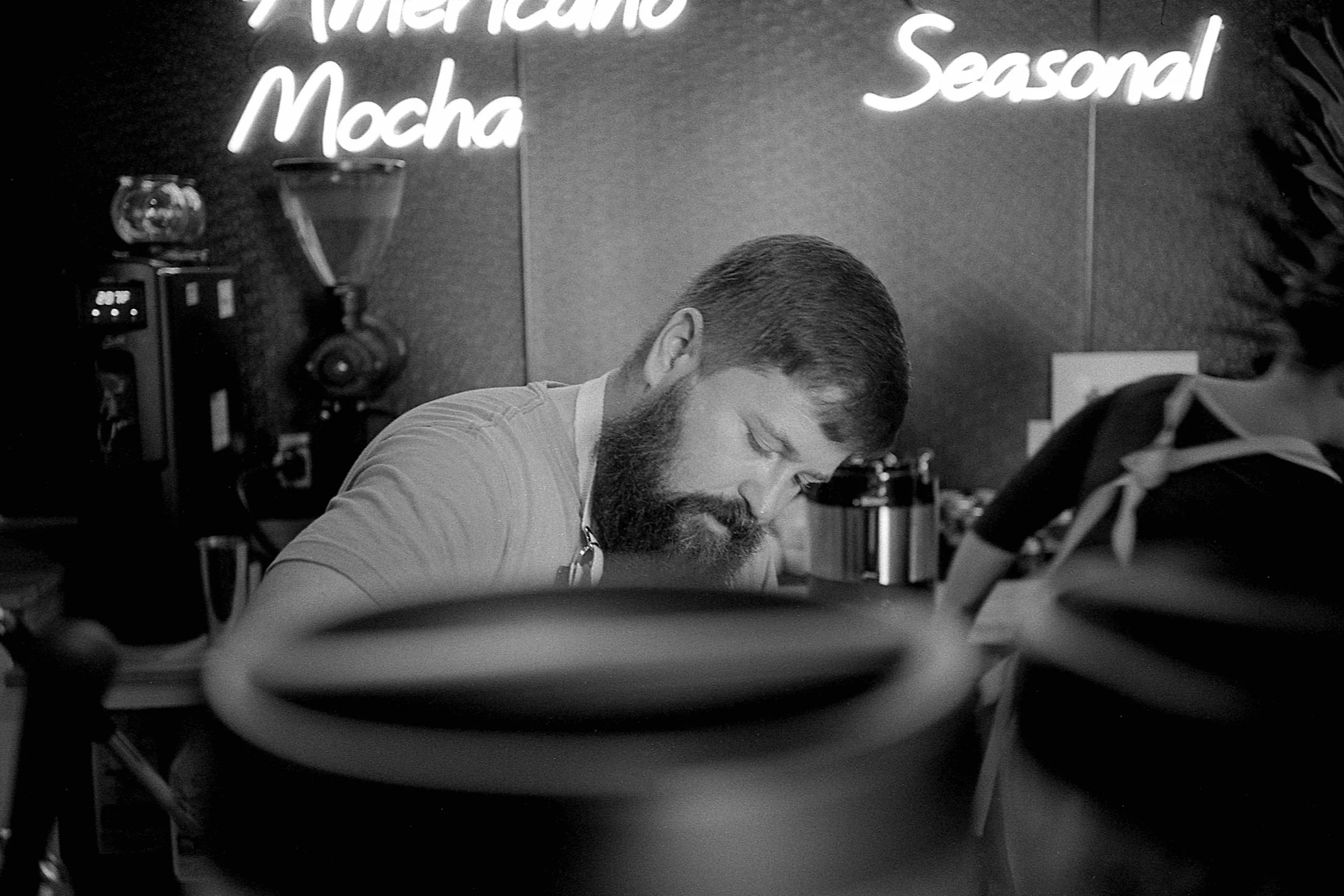 Matt Pittman / Offbeat Coffee Studio / Huntsville, Alabama / Leica M7 / Ilford HP5