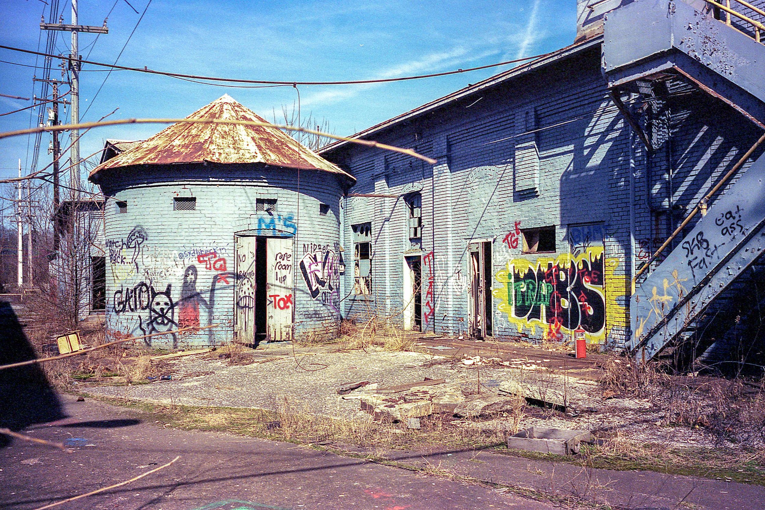 Matt Pittman / Leica M7 / Kodak Portra 400 / Chattanooga, TN