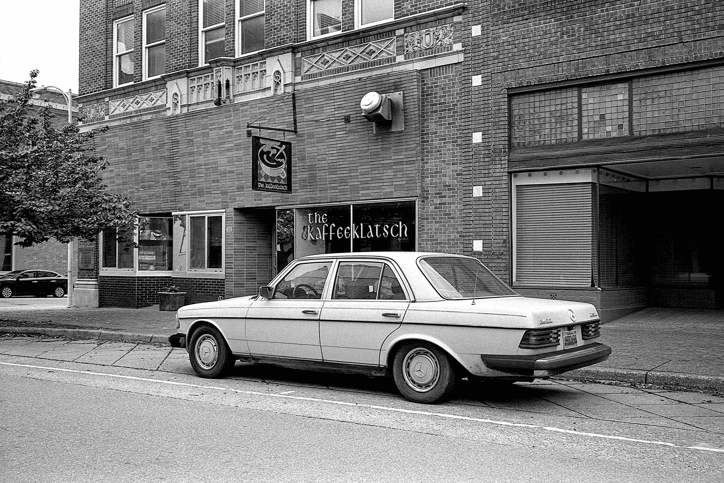 Matt Pittman / Leica M7 / Ilford HP5 / Huntsville, AL