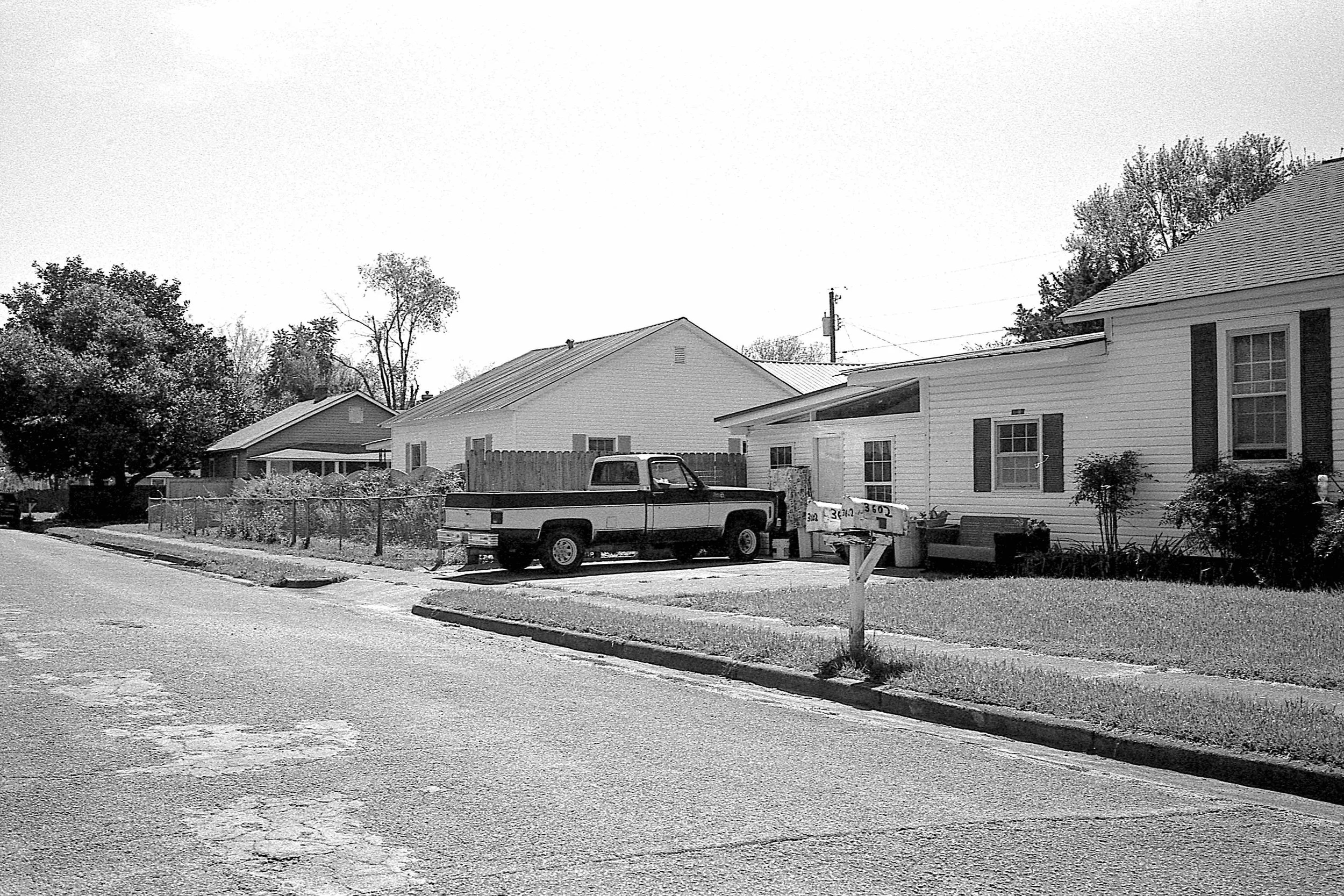 Matt Pittman / Leica M7 / Ilford HP5 / Huntsville, AL