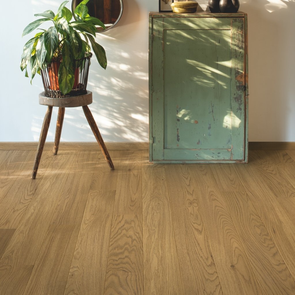 QUICK-STEP Light chestnut oak extra matt HARDWOOD COMPACT COM5113