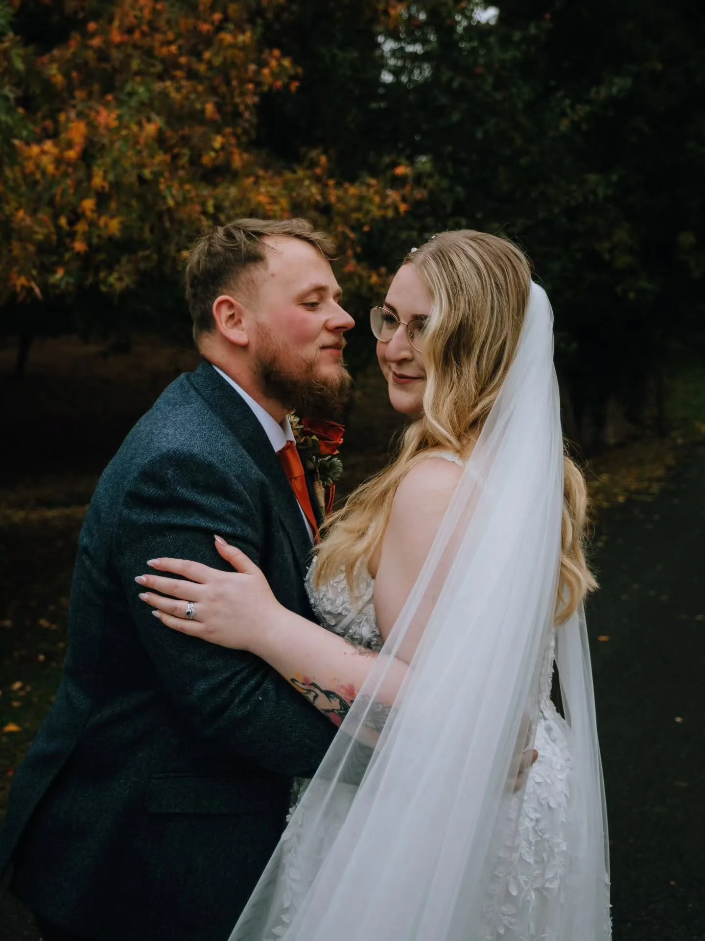 @stephanie_louise17 and @alex.butch have been planning this day for a long time! And it was great to see it all come together! Massive congratulations to these two!

Venue - @thewarrenestate_weddings 
Hair and Mua - @dawntaylorweddingbeauty 
Content 