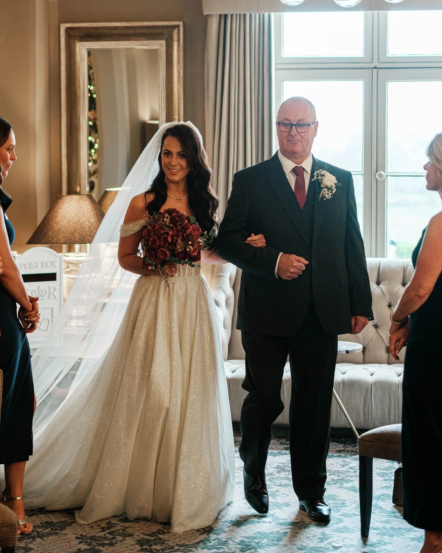 Ready, set&hellip; 2026! 💍🎉 my wedding season kicks off next month! I cant wait for it to start! New year new gear new couples and new adventures!