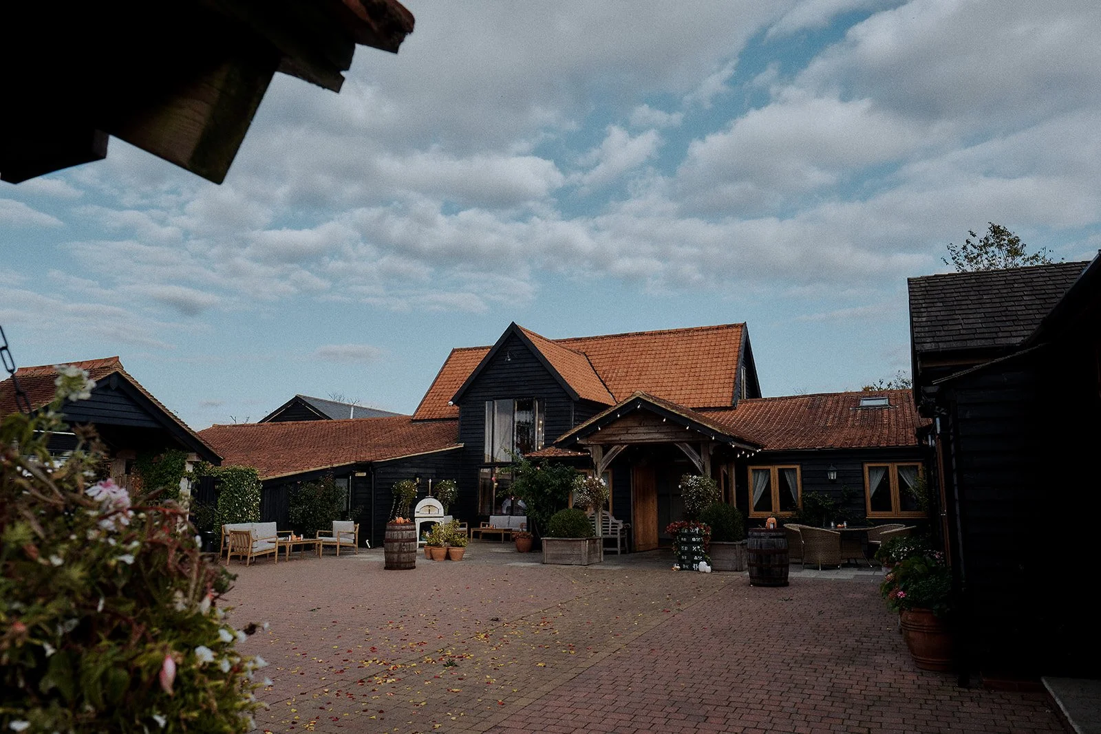 Wedding at Maidens barn