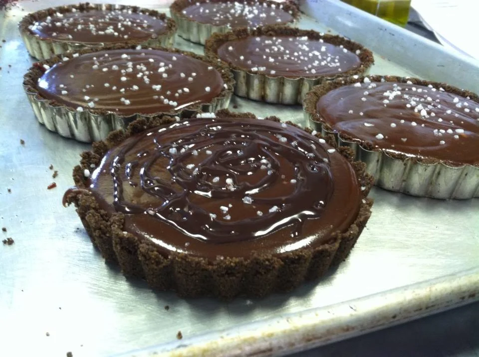 1530569_10152202001588103_162385334_n (1).jpg