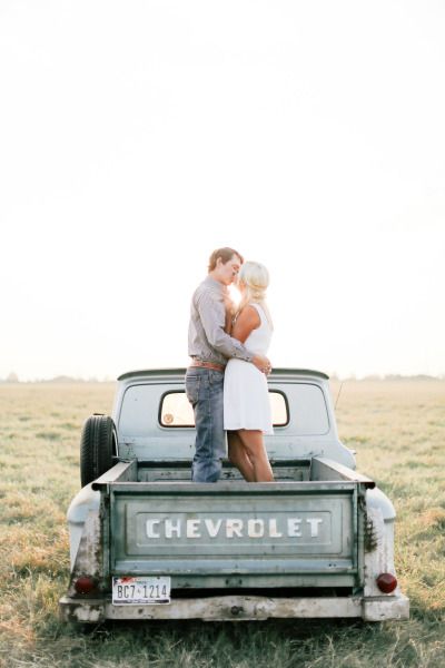 Source: stylemepretty.com