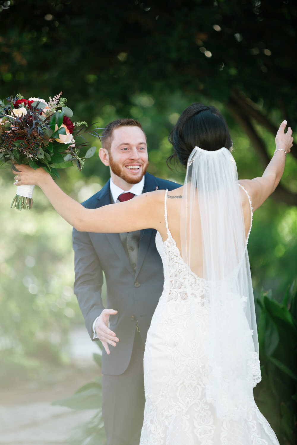 WEDDING - GALLERY - NATHAN & PAULINA - FIRST LOOK-4.jpg