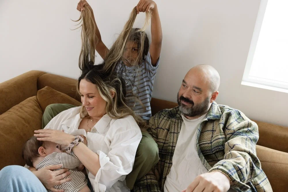 I started this year on mat leave, hibernating with my own family and I&rsquo;m ending it out from my cave, photographing other families, cherishing the sweet stuff we create in our homes. Now booking February 🫶