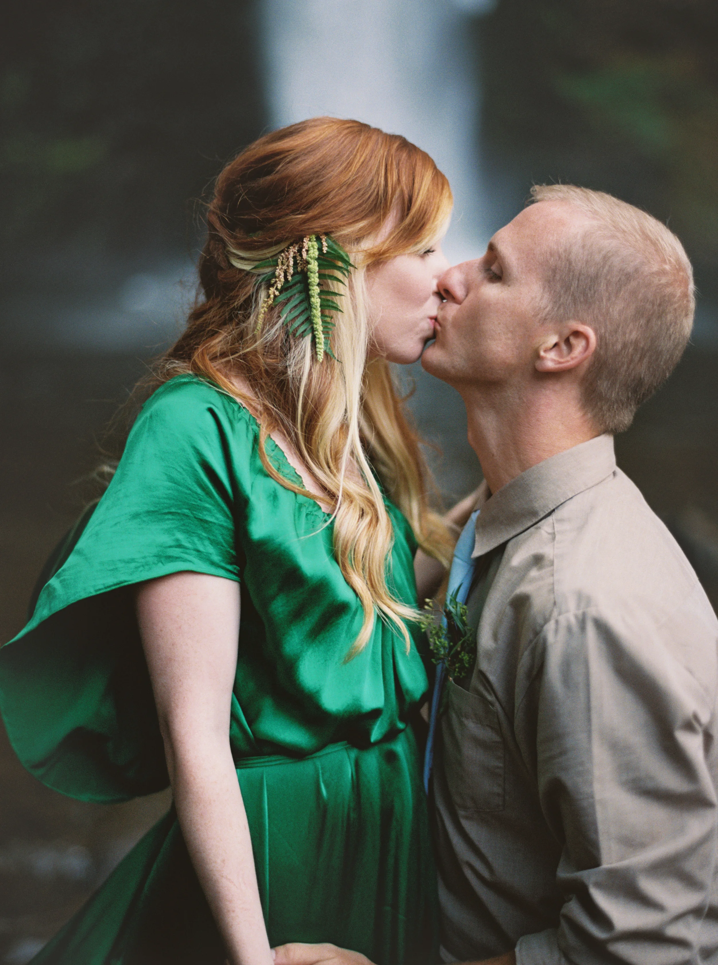 053Outlive+Creative+Tropical+Northwest+Columbia+Gorge+Elopement+Film+Photographer.jpg