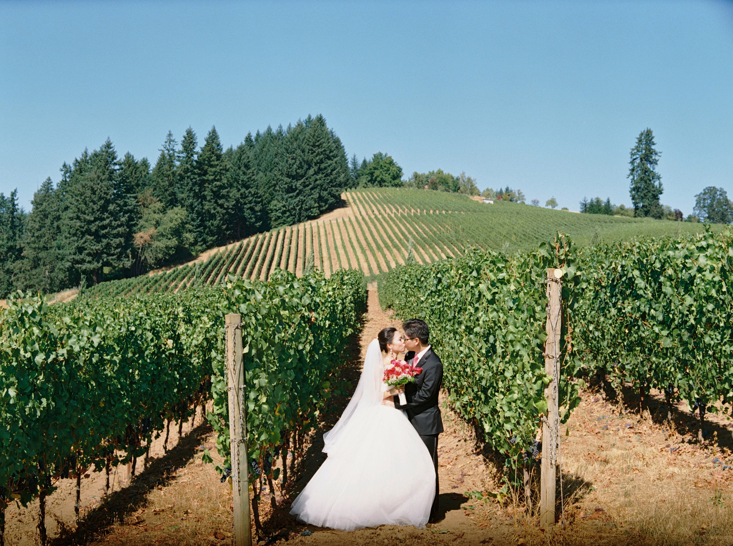 037+Saffron+Fields+Oregon+Fine+Art+Wedding+Photographer+Outlive+Creative.jpg