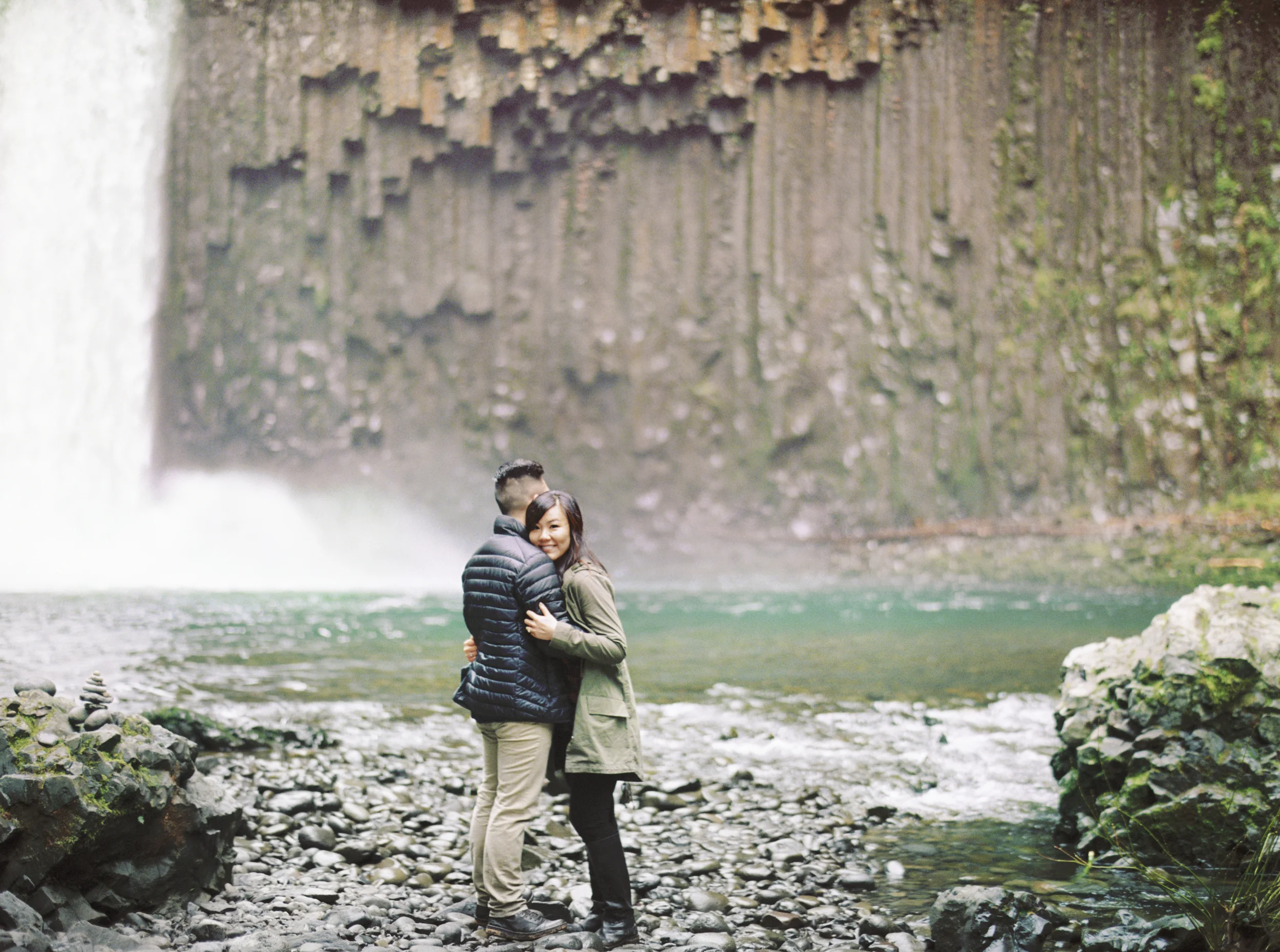 024+SPLIT IMAGE_outlive+creative+contax645+film+hidey+deems+abiqua+falls.jpg