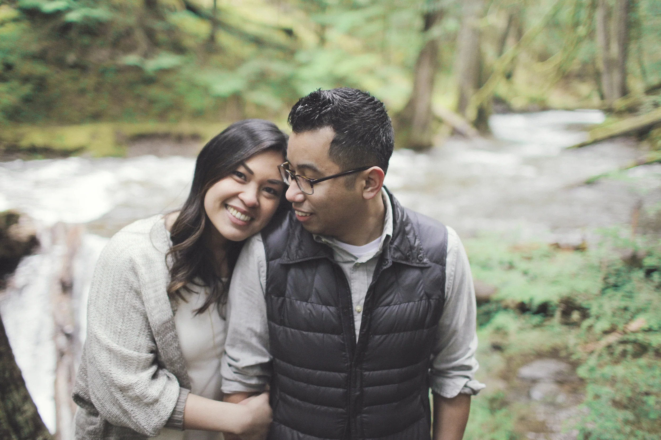027+outlive+creative+oregon+engagement+session+best+photo+shoot+sov+kristin+panther+falls.jpg