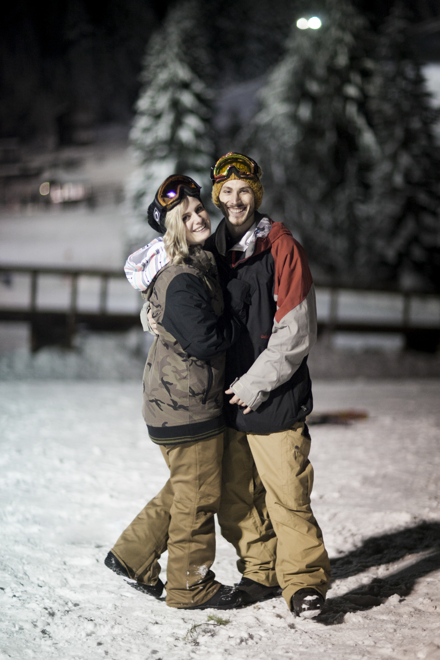 010+outlive+creative+oregon+best+engagment+shoot+location+ski+bowl+skyler+katie.jpg