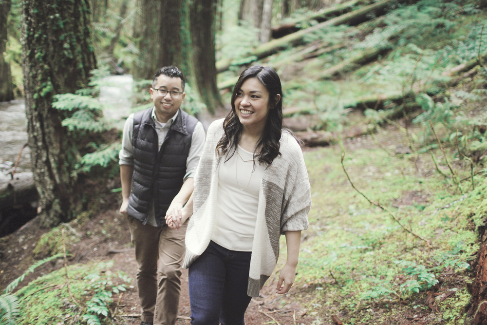 019+outlive+creative+oregon+engagement+session+best+photo+shoot+sov+kristin+panther+falls.jpg