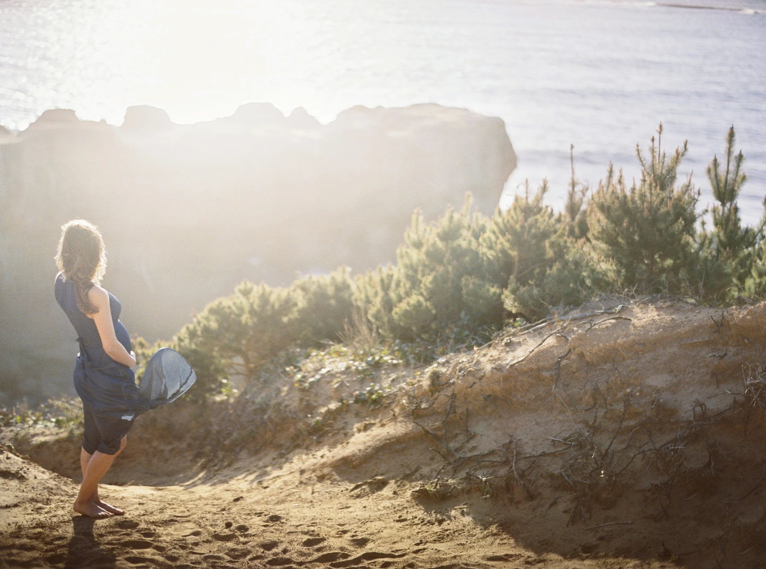 002DevilsPunchBowl+OregonCoastEngagmentPhotoShoot+OutliveCreative.jpg