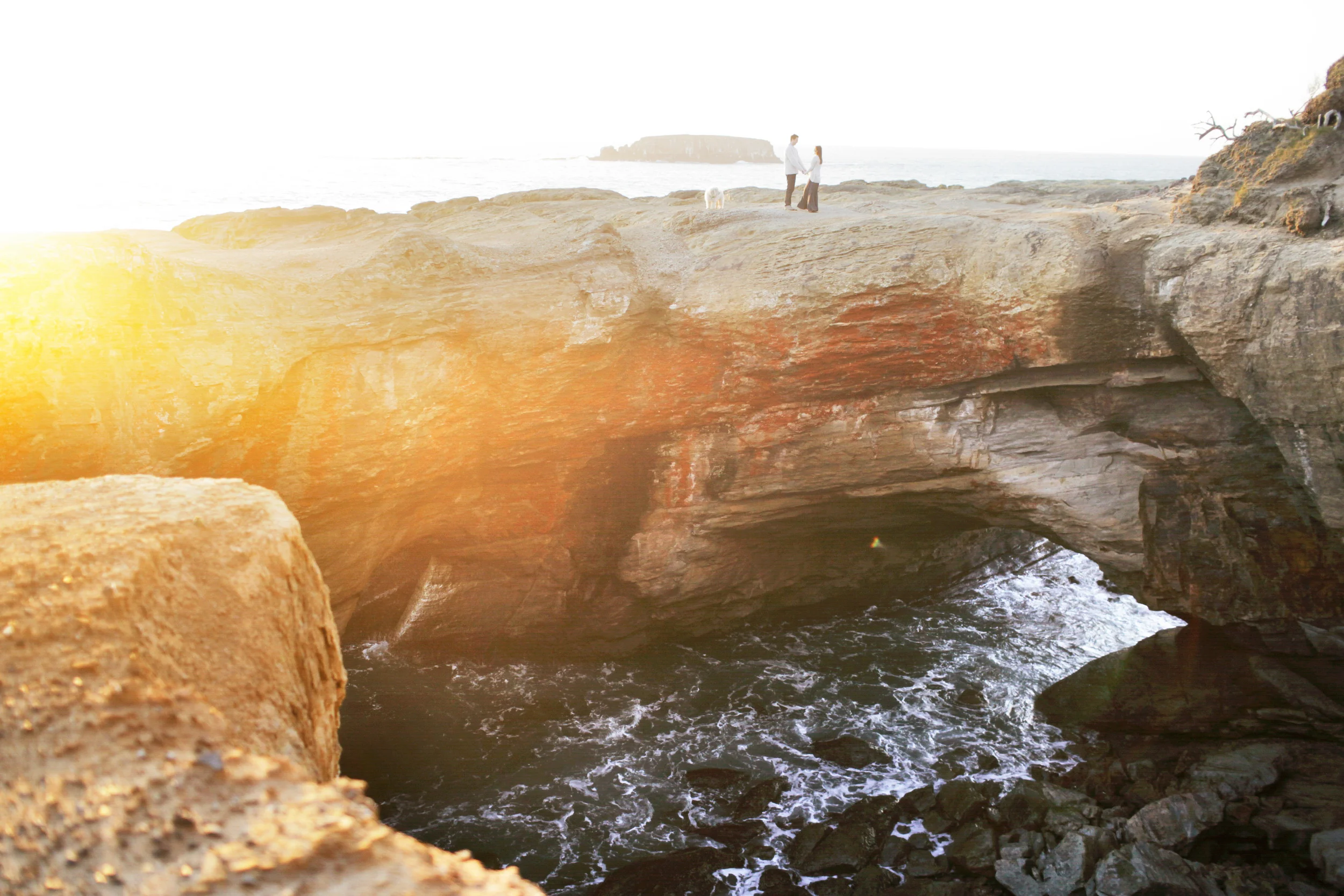 025DevilsPunchBowl+OregonCoastEngagmentPhotoShoot+OutliveCreative.jpg