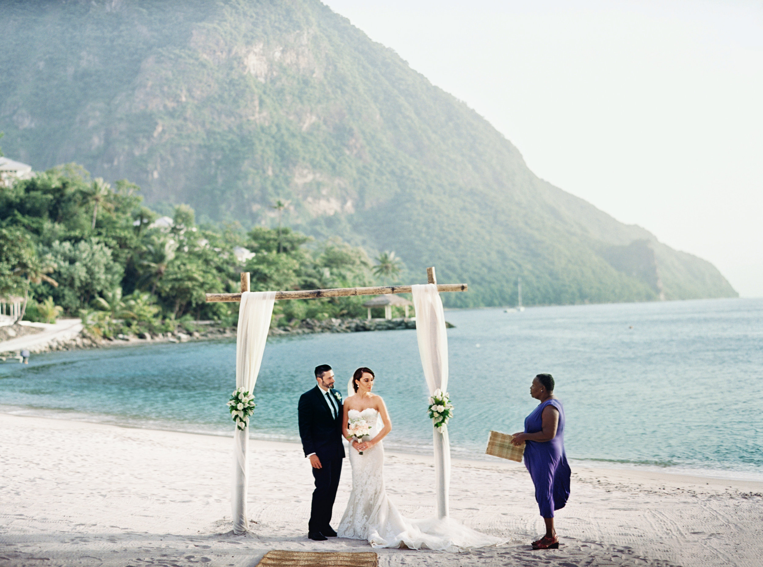 076Delmary's & Daniel : ELOPEMENT : ST. LUCIA : CARIBBEAN : PHOTO & VIDEO : DESTINATION : OUTLIVE CREATIVE : 2016 .jpg