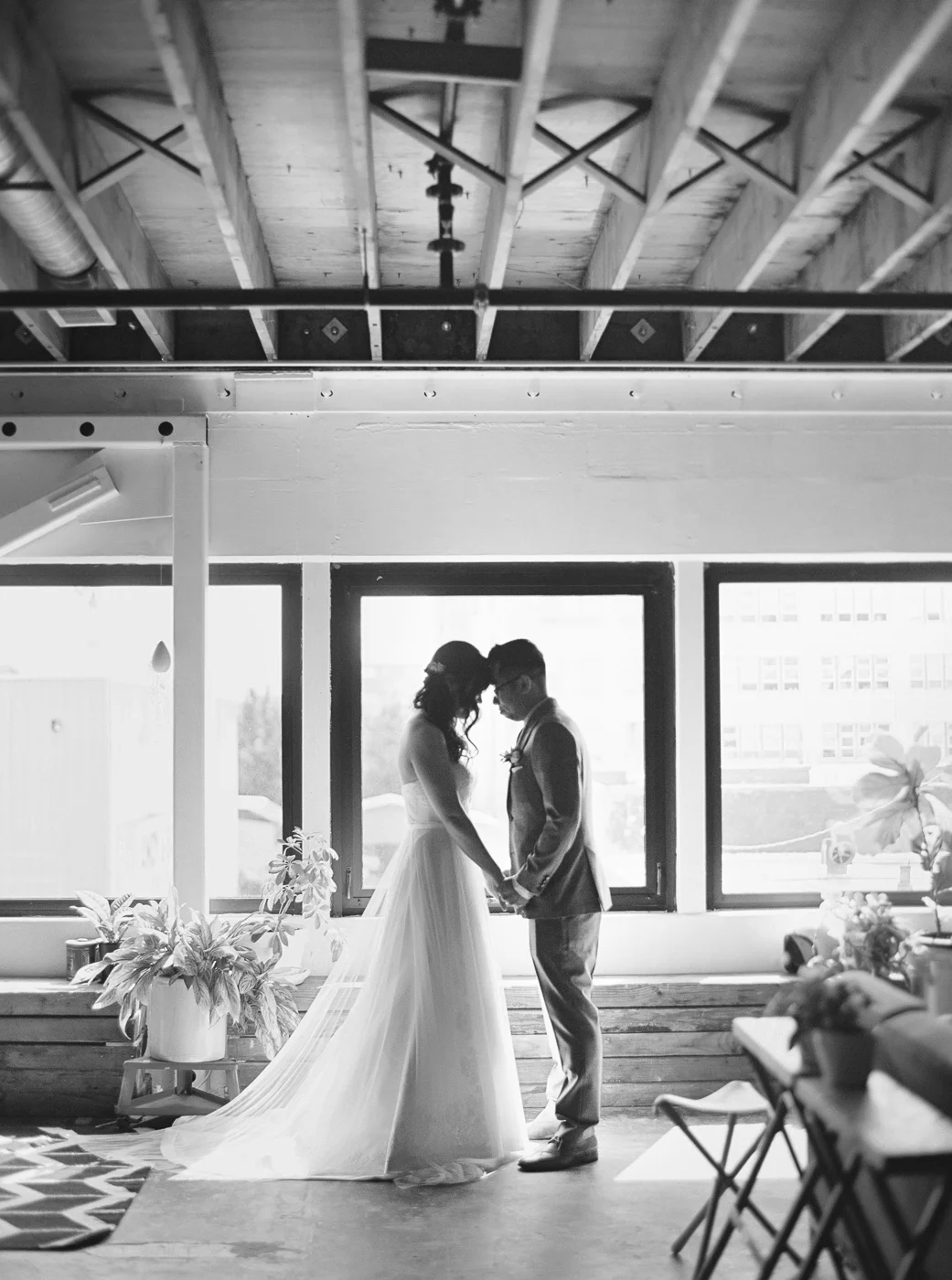 020Union_Pine_Portland_Oregon_Wedding_Photography.jpg