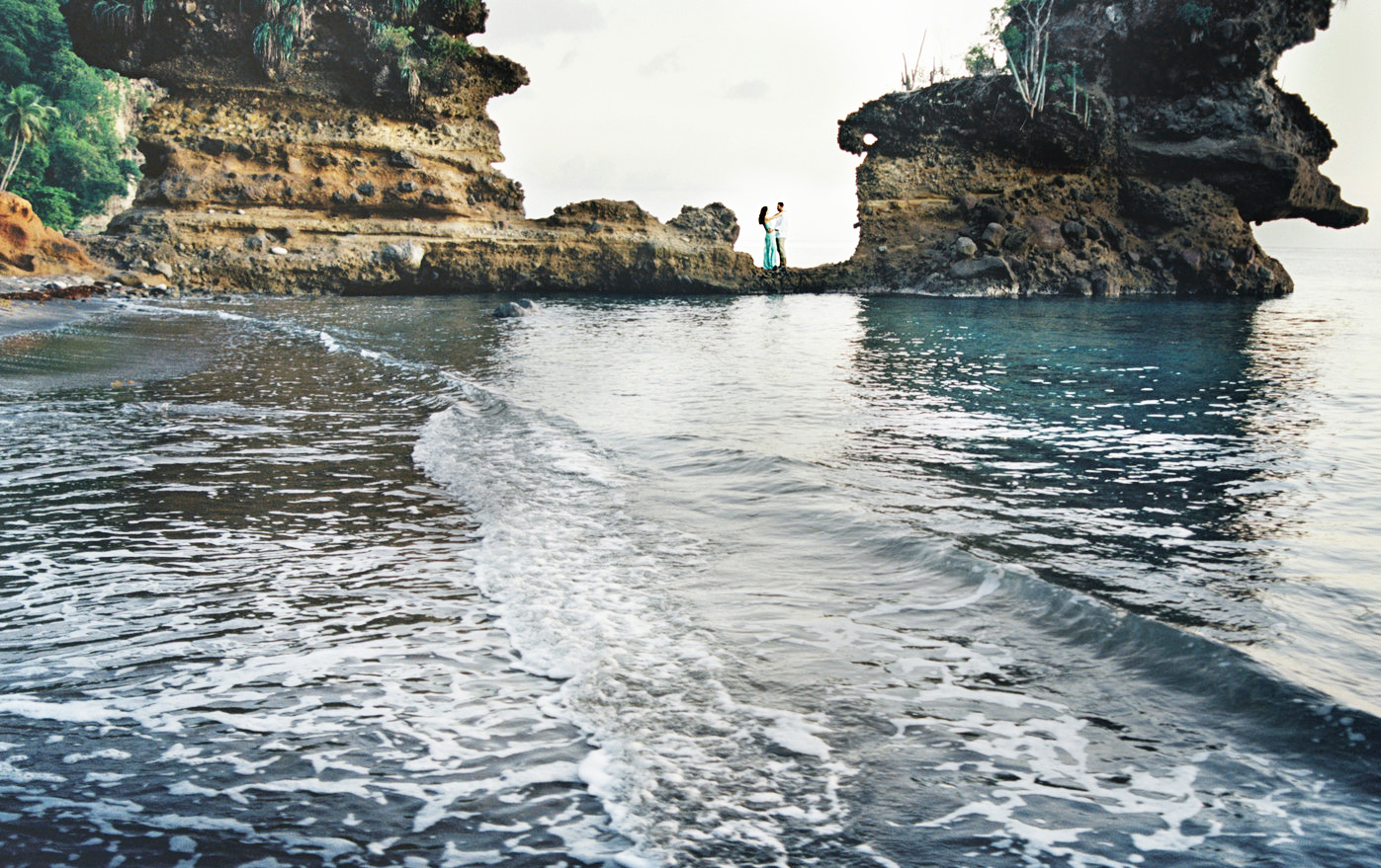 074Delmary's+&+Daniel+-+Engagement+Photos+-+St.+Lucia+-+Carribean+-+Elopement+-+Outlive+Creative+-+2016.jpg