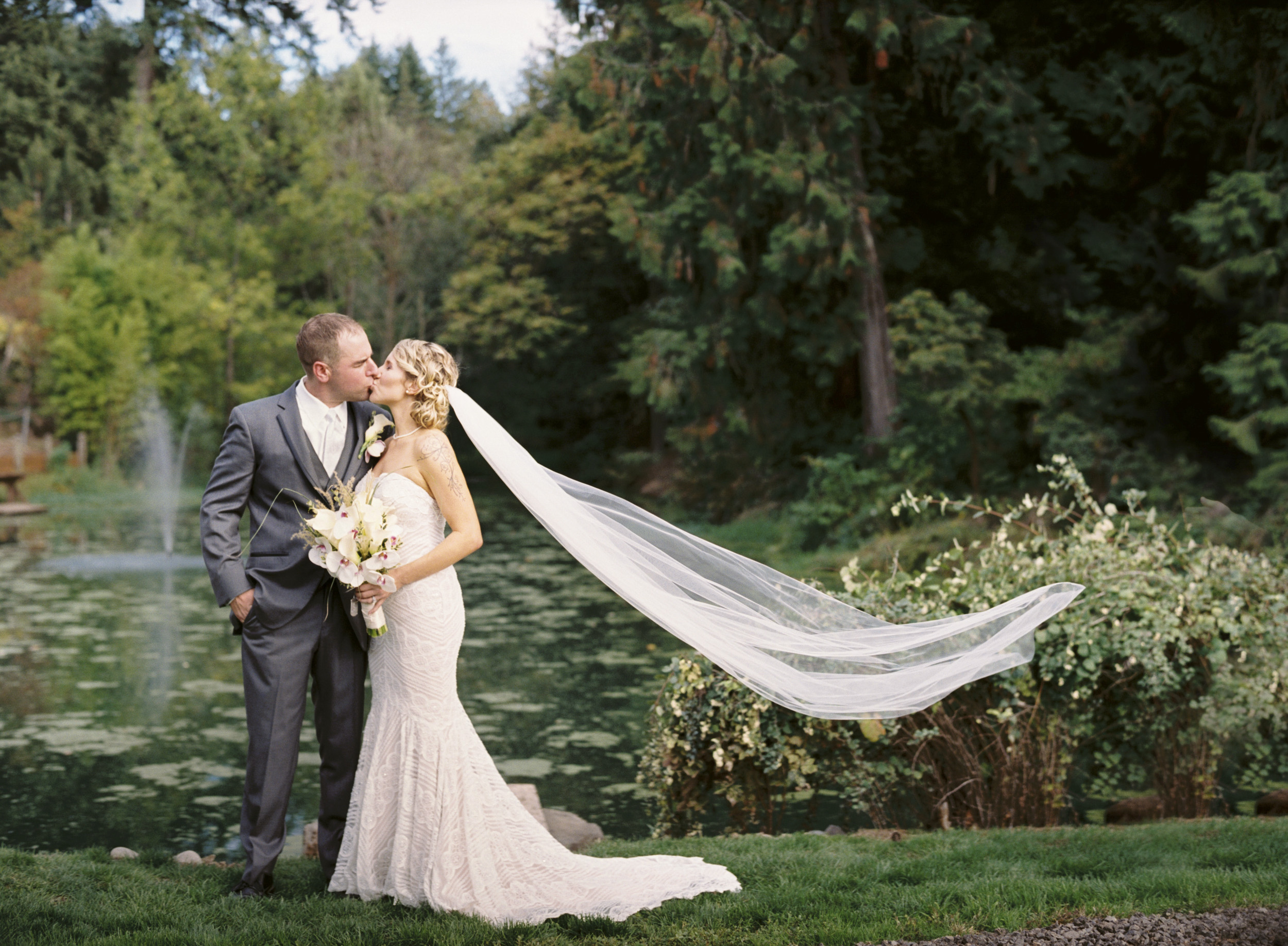 026+rROHLIK+SCHMIDT+outlive+creative+contax645+film+styled+wedding+sutro+baths+san+francisco.jpg