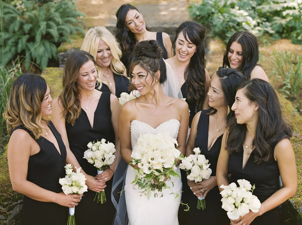 022OutliveCreative_Travel_Photographer_Videographer_Lewis&Clark_Oregon_Elegant_BlackTie_Destination_Wedding_1.jpg