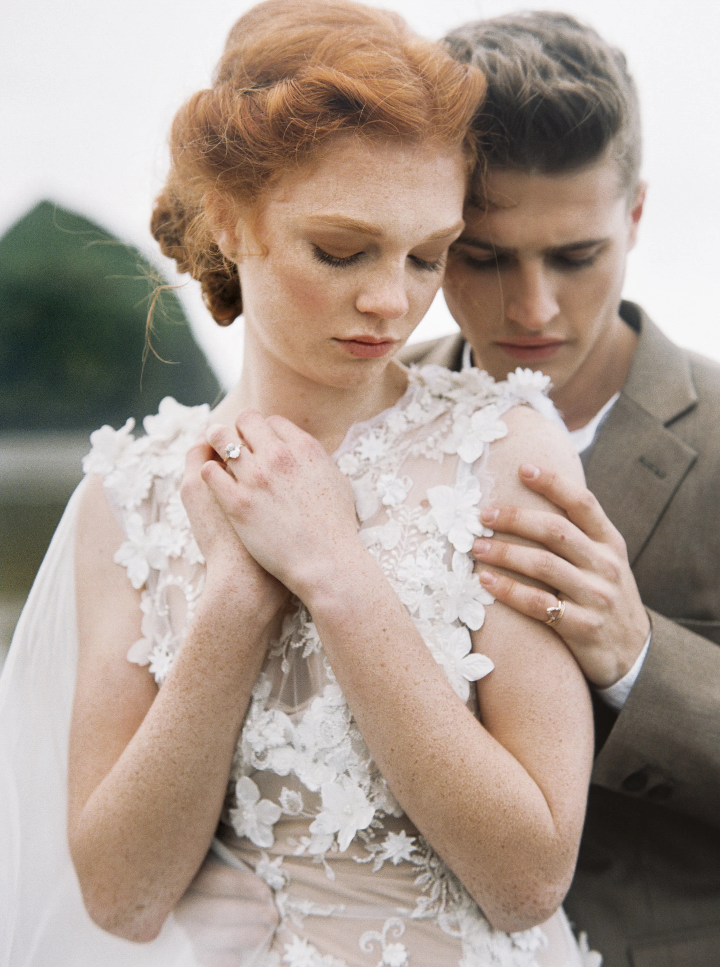 043@outlivecreative_cannon_beach_destination_wedding_photographer_&_videographer.jpg