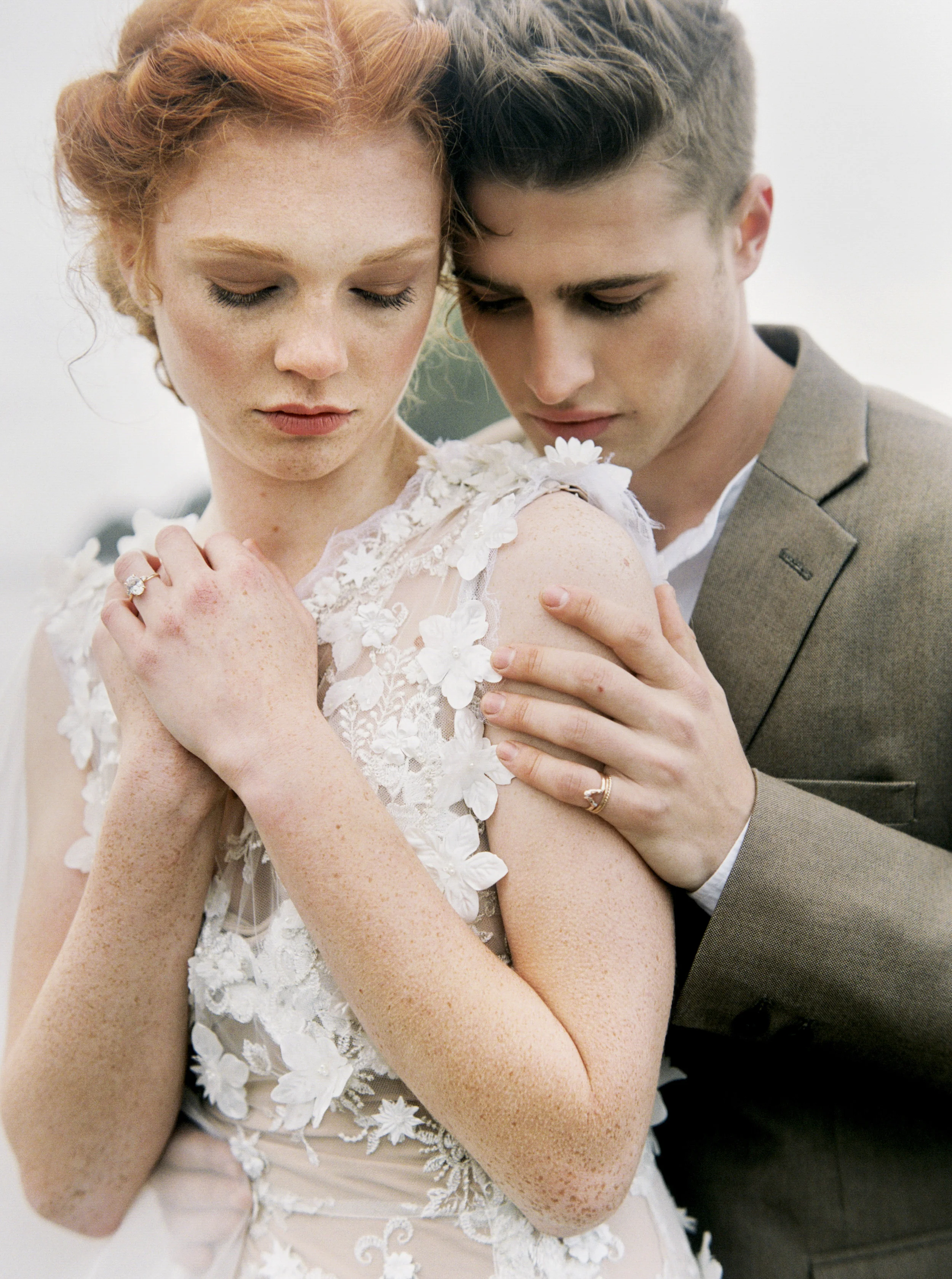 046@outlivecreative_cannon_beach_destination_wedding_photographer_&_videographer.jpg