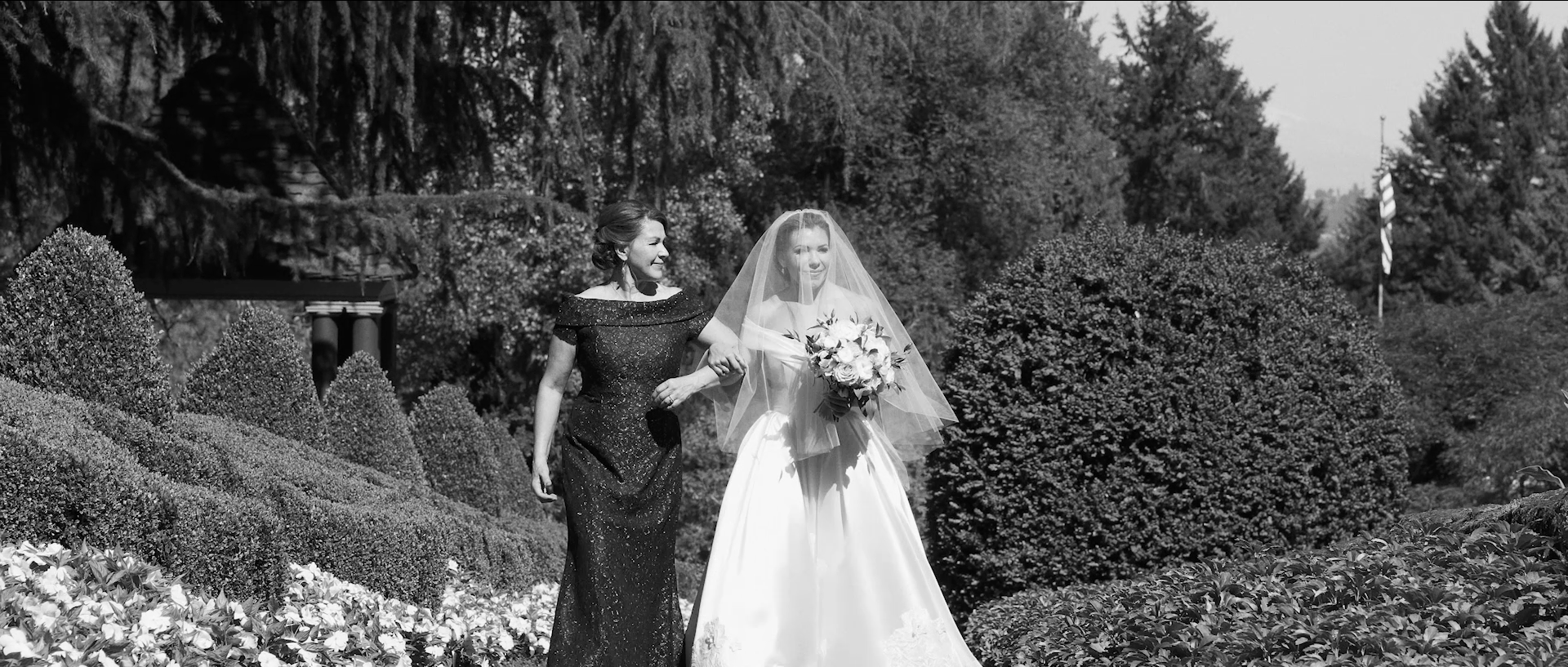 Lewis+Clark+College+Wedding+Videographer+Photographer_009.png